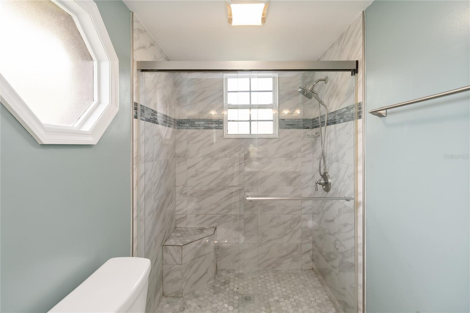 HIDDEN LAKE ESTATES - Residential