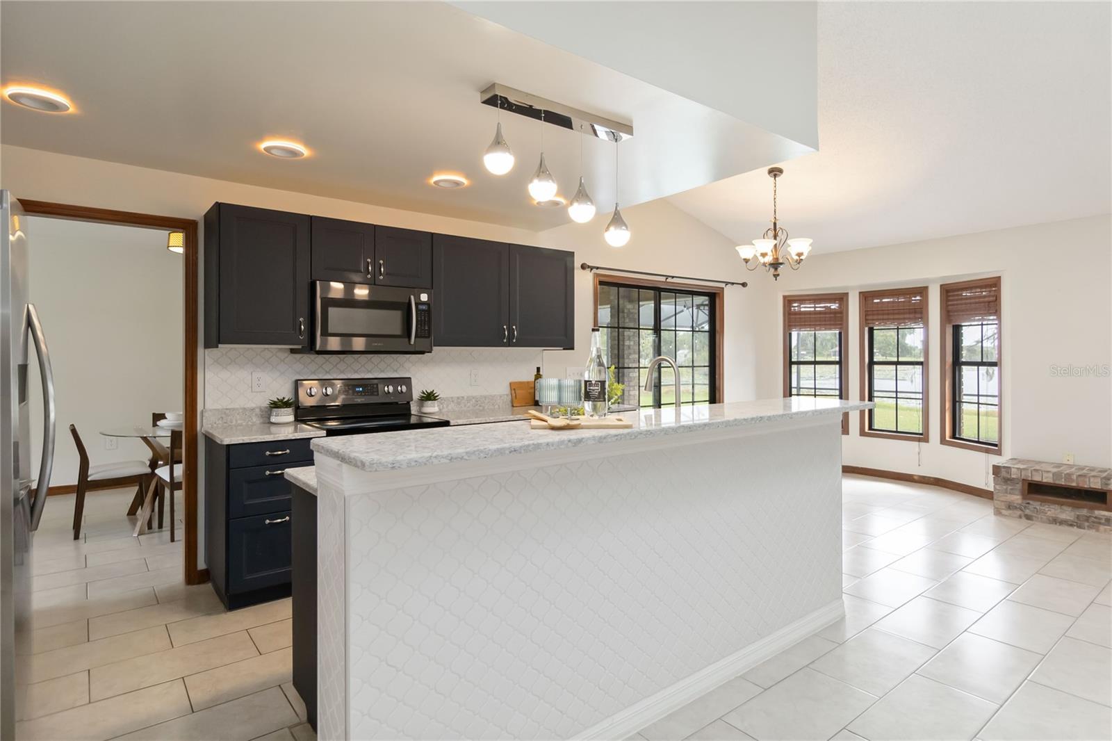 HIDDEN LAKE ESTATES - Residential