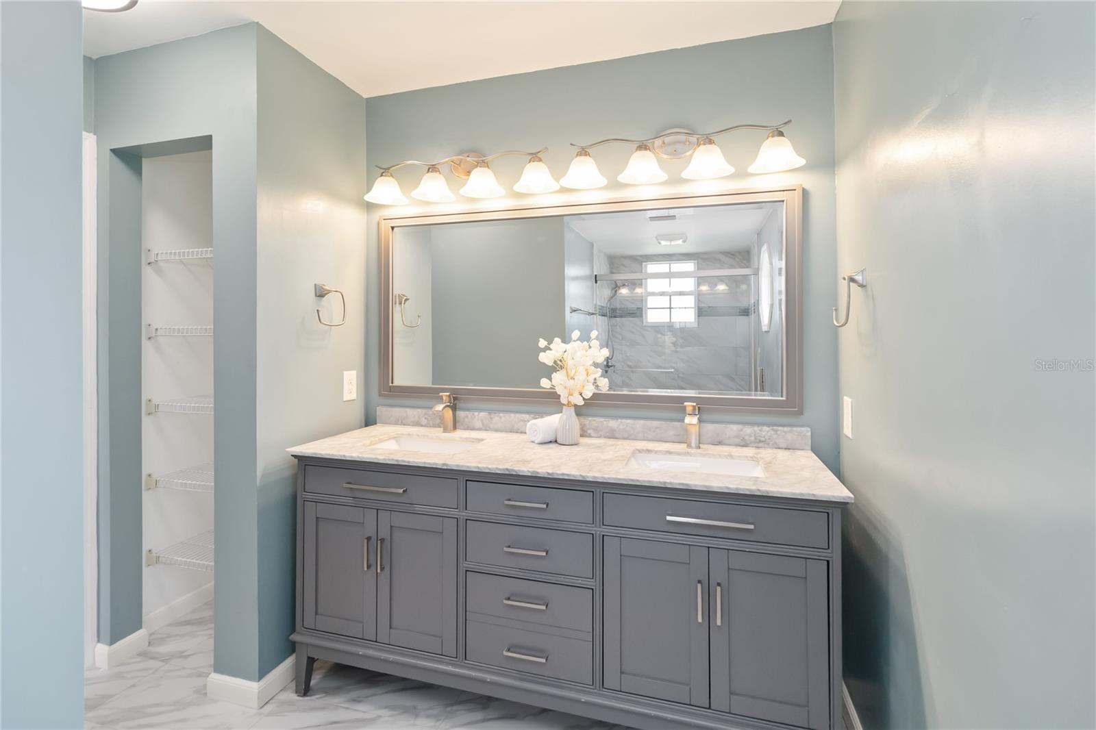 HIDDEN LAKE ESTATES - Residential