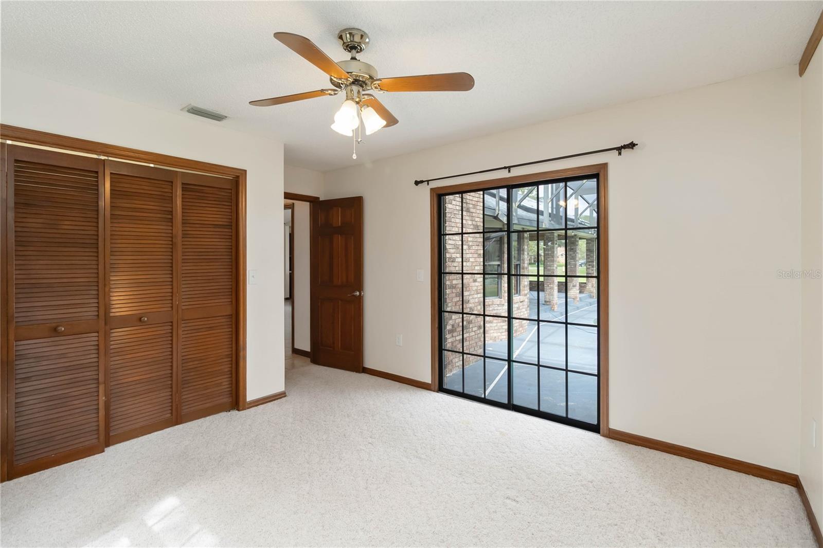 HIDDEN LAKE ESTATES - Residential