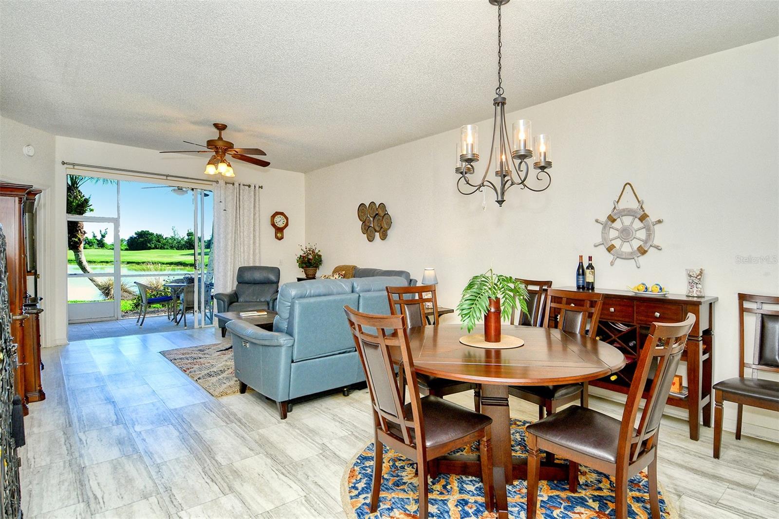 HERITAGE OAKS GOLF & COUNTRY CLUB - Residential