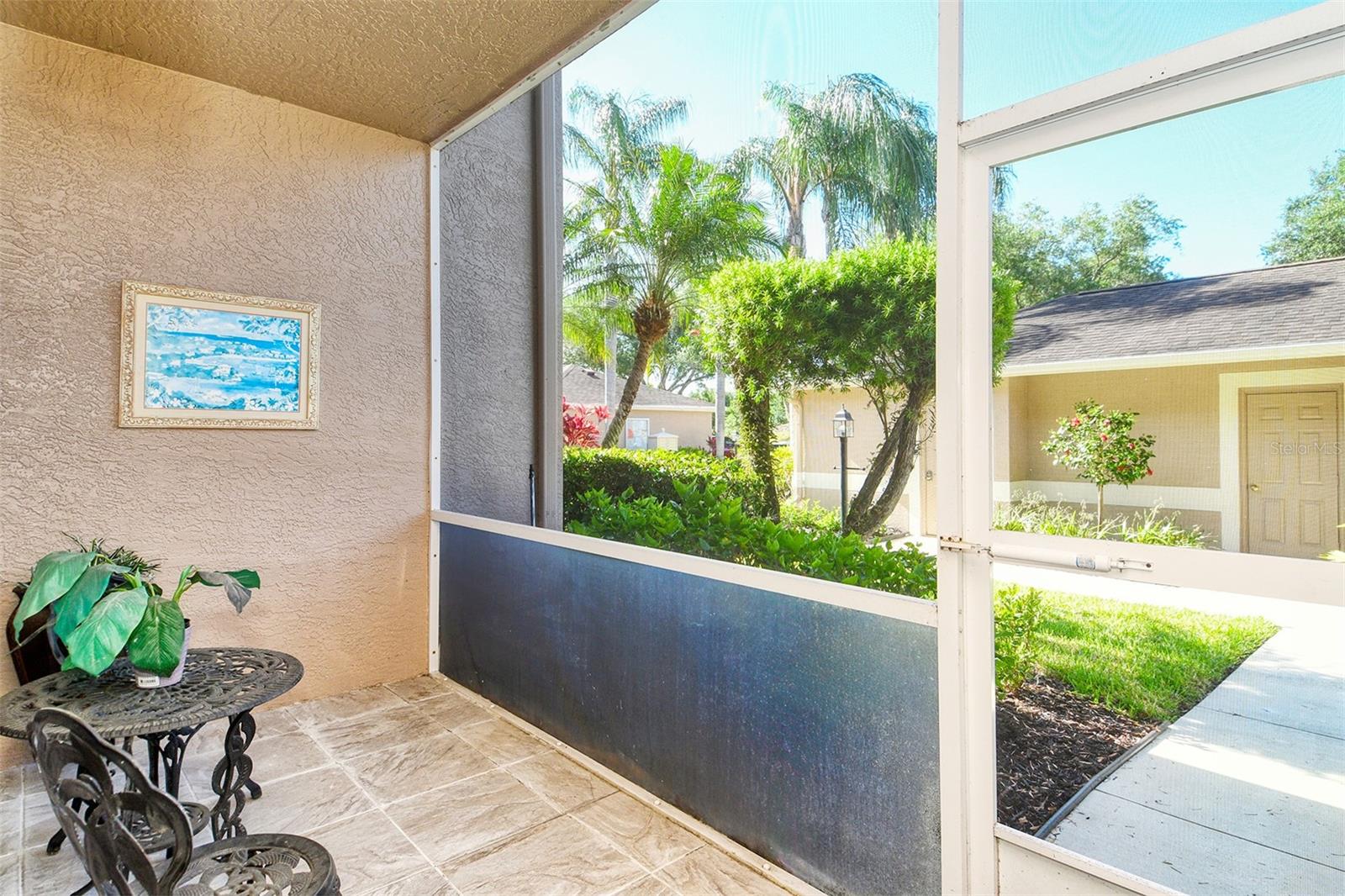 HERITAGE OAKS GOLF & COUNTRY CLUB - Residential