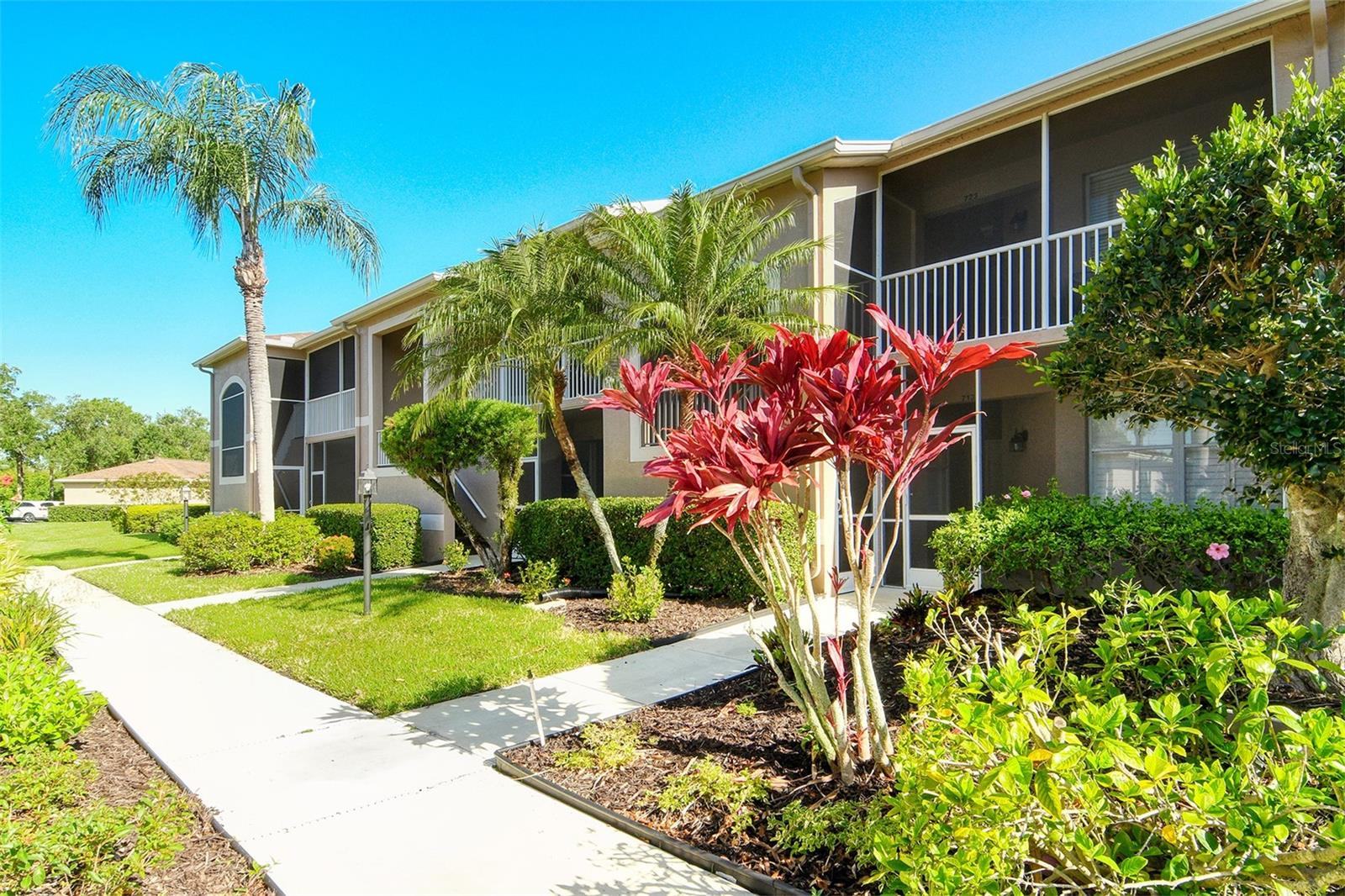 5271 MAHOGANY RUN AVENUE 712