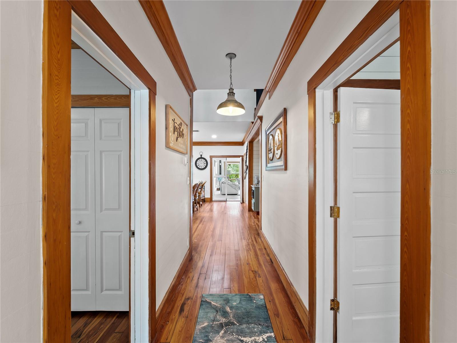 EAGLE POINT CLUB THE - Residential