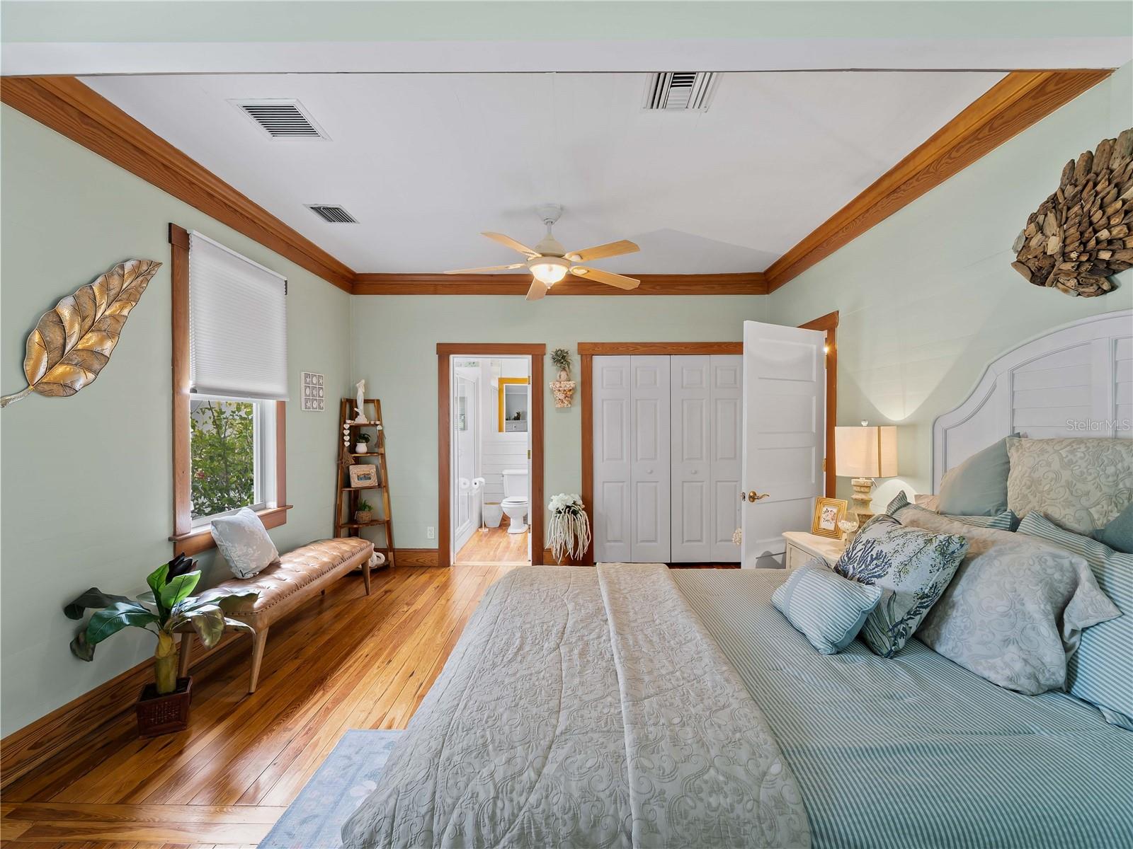 EAGLE POINT CLUB THE - Residential