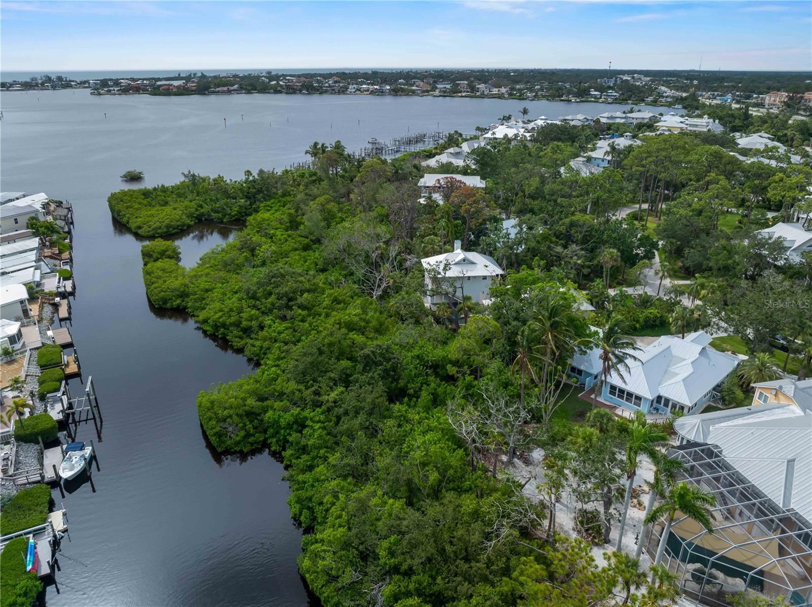 EAGLE POINT CLUB THE - Residential