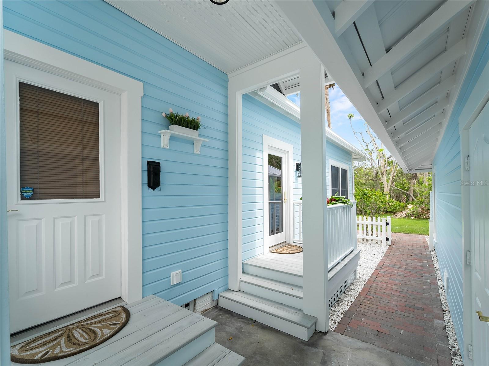 Search Properties for Sale 4 713 EAGLE POINT DRIVE