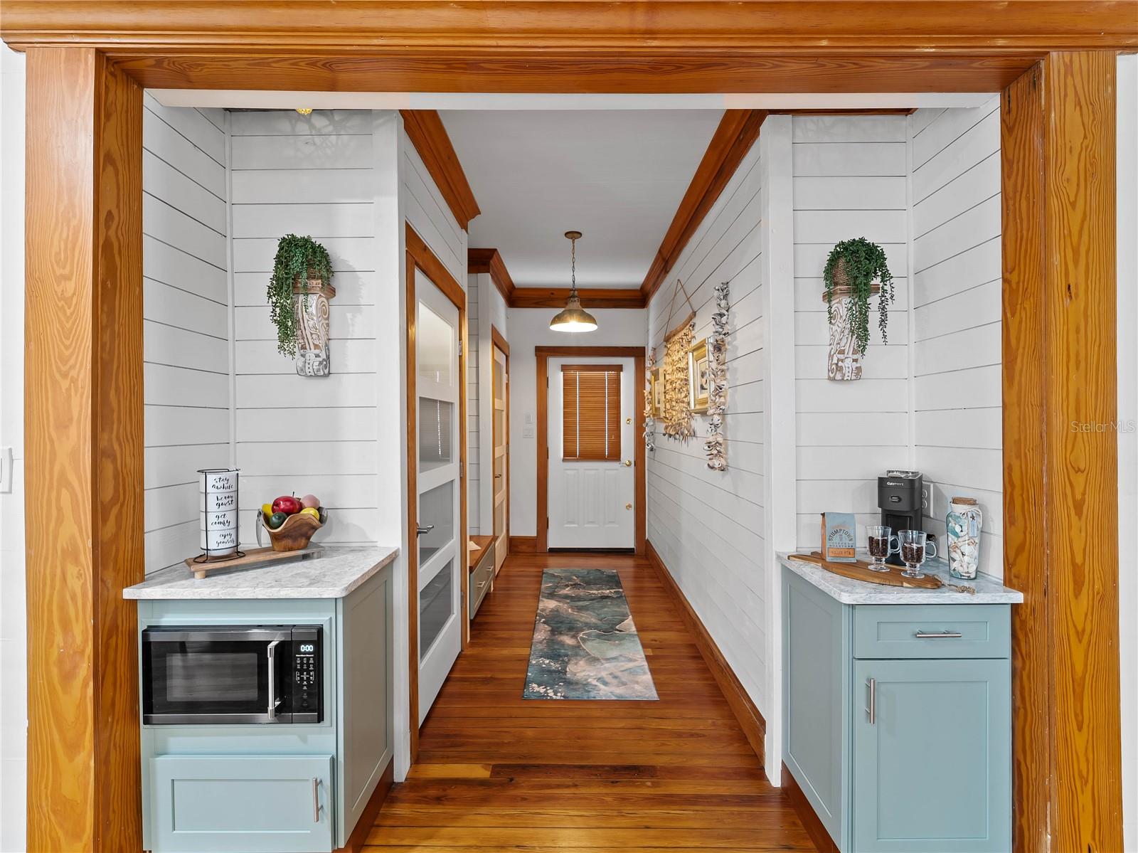 EAGLE POINT CLUB THE - Residential