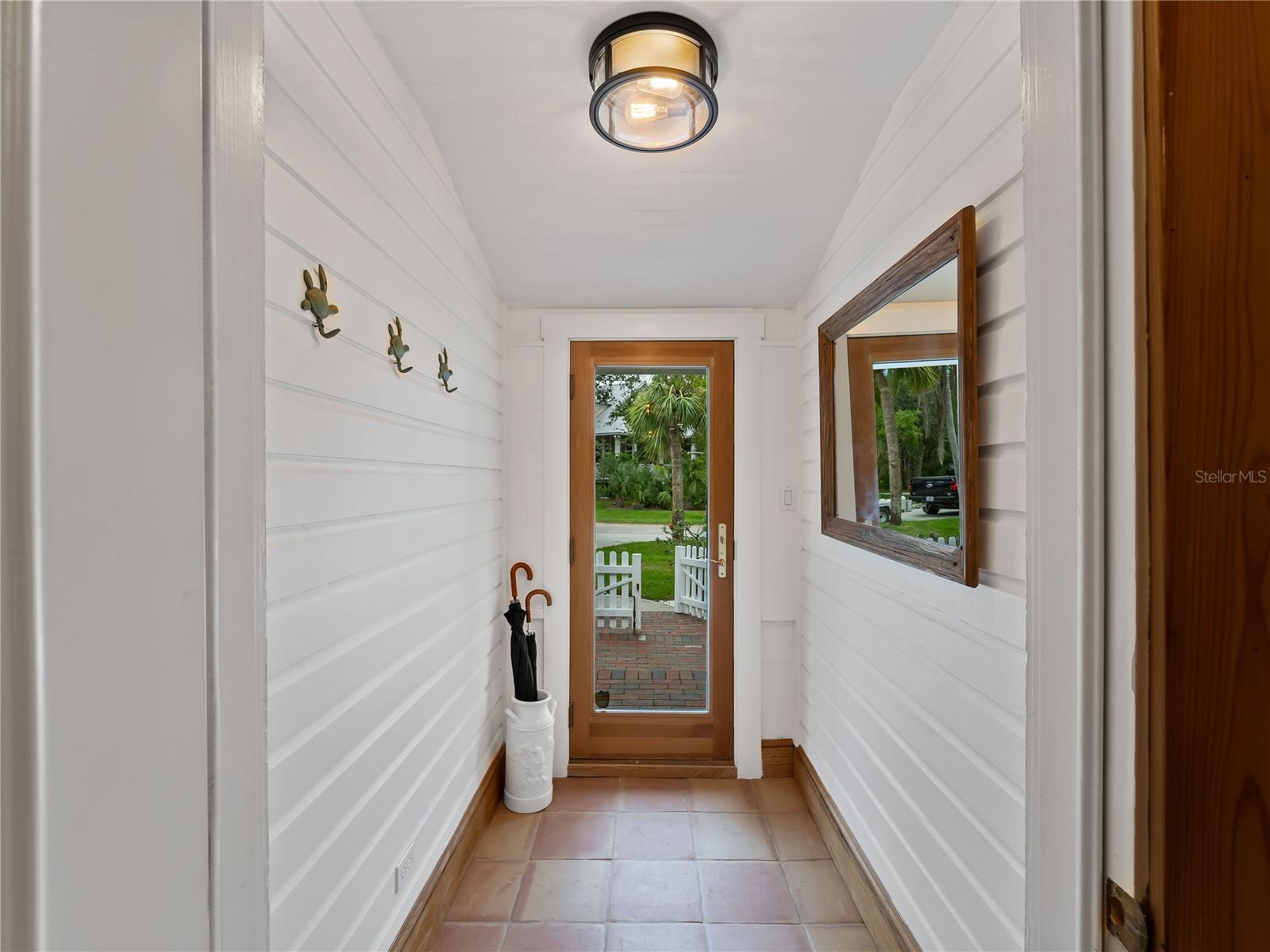 EAGLE POINT CLUB THE - Residential