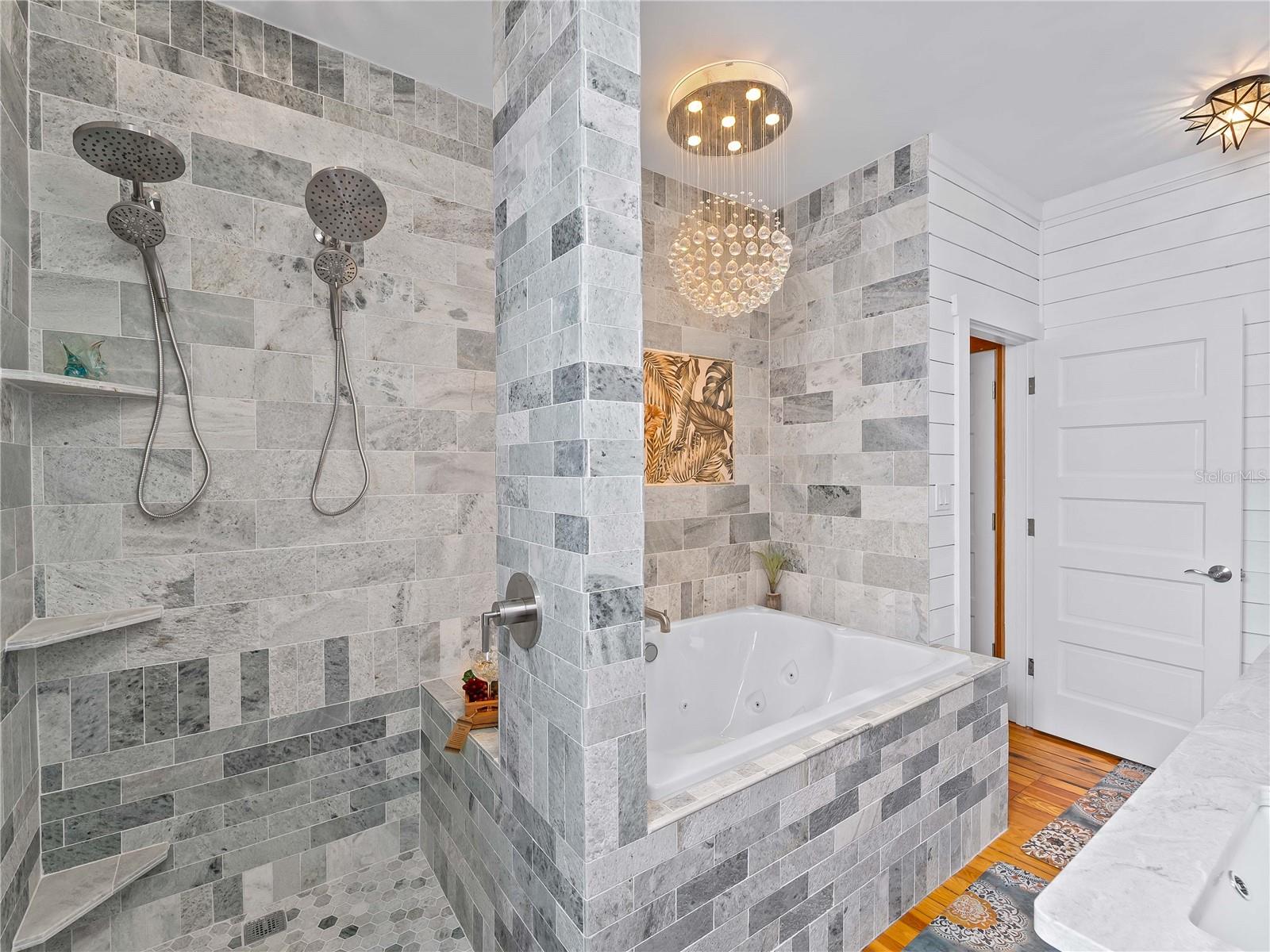 EAGLE POINT CLUB THE - Residential