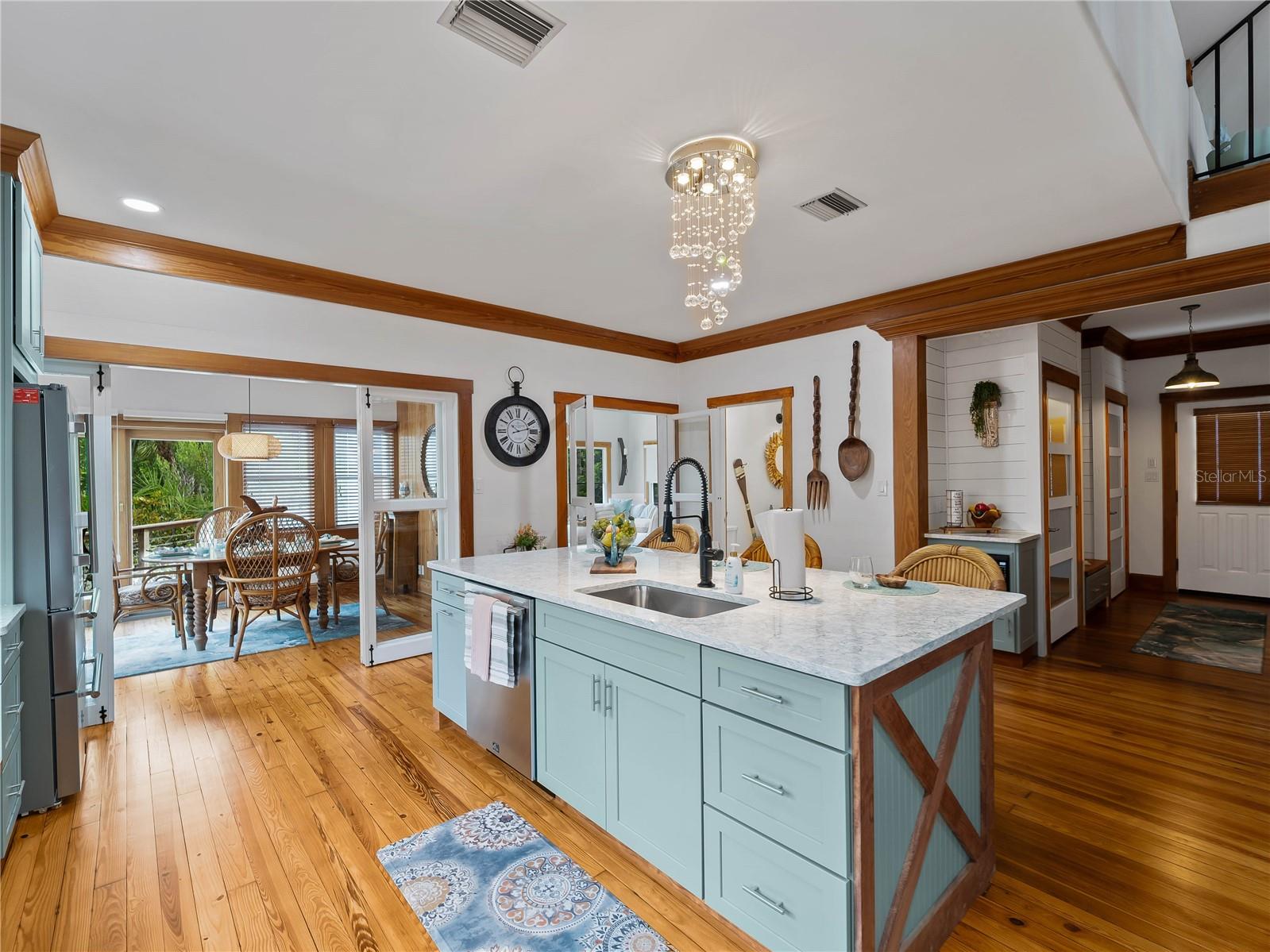 EAGLE POINT CLUB THE - Residential