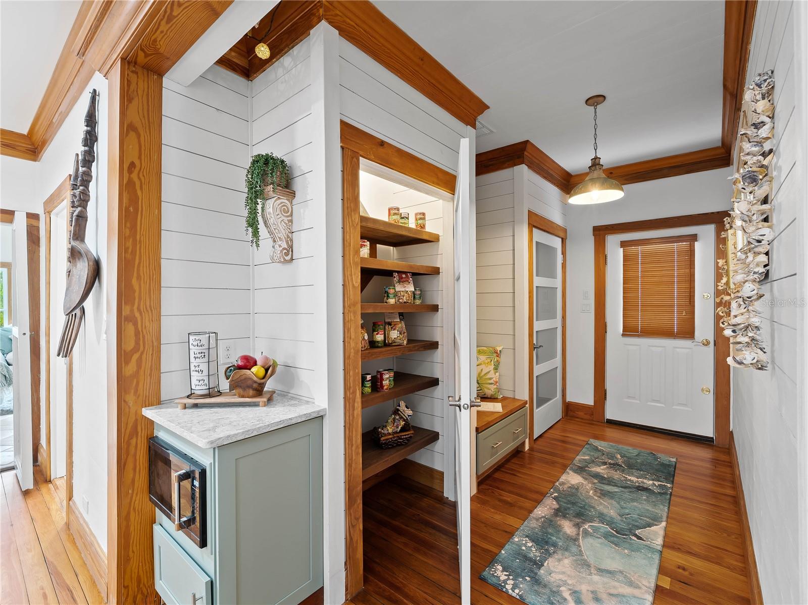 EAGLE POINT CLUB THE - Residential