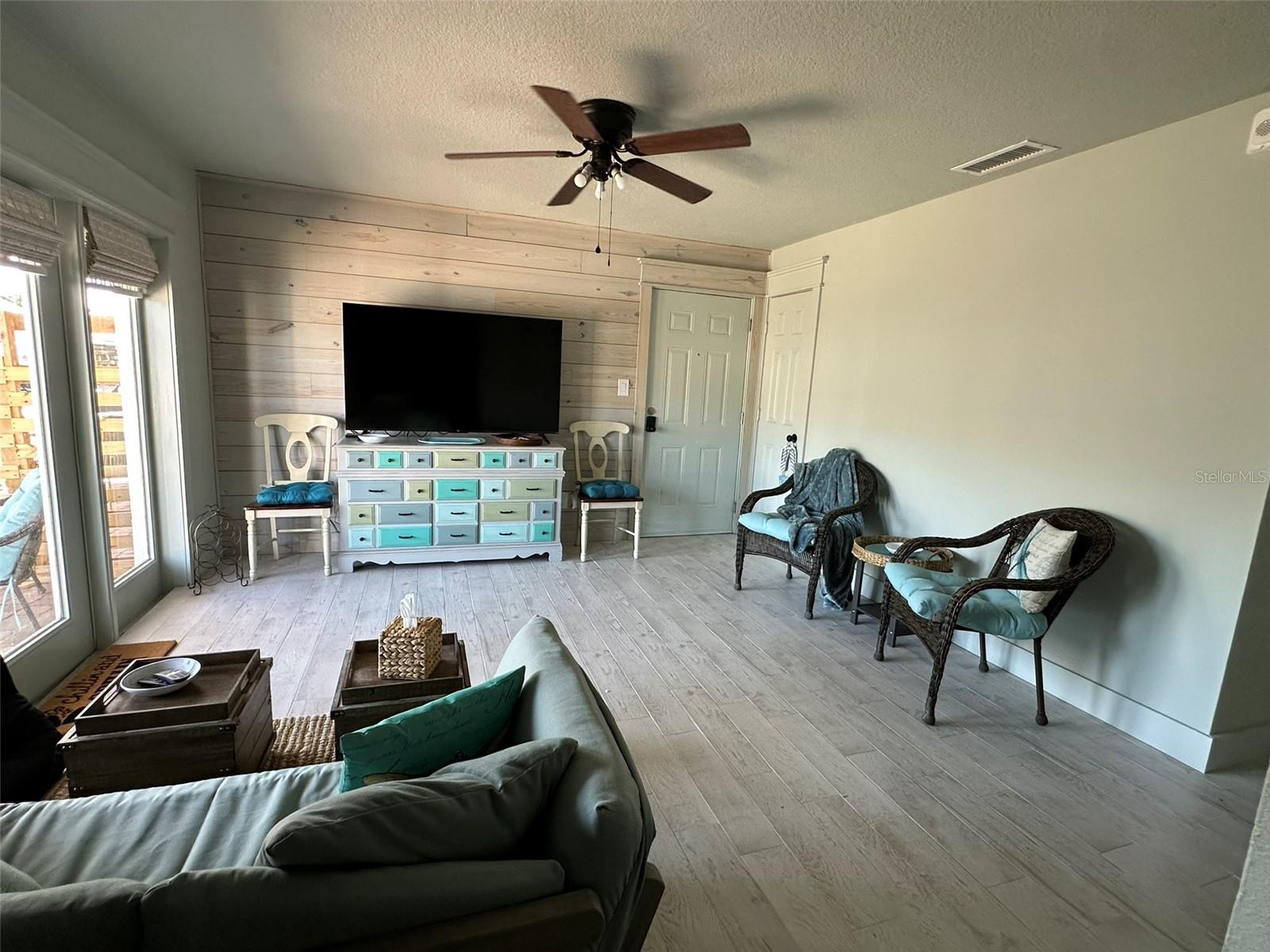 Welcome to STARFISH HIDEAWAY...Just remodeled top to bottom to make your waterfront Florida getaway the most memorable ever. This secluded, gated, private but active condominium community surrounded by water is what everyone comes to the West Coast of Florida for! Beautiful sunsets, boats everywhere, stunning water and wildlife views, fishing, first class resort amenities...whether you bring the whole crew for action or come alone to relax in tranquility and solitude, this may be your most memorable getaway ever! Amazing amenities: 2 pools, tennis, pickleball, volleyball, basketball, boating, nightly bar, gym, fishing, dog park, EV charging, 24 hour security, less than 2 miles to famous downtown St. Pete pier, restaurants and shops.