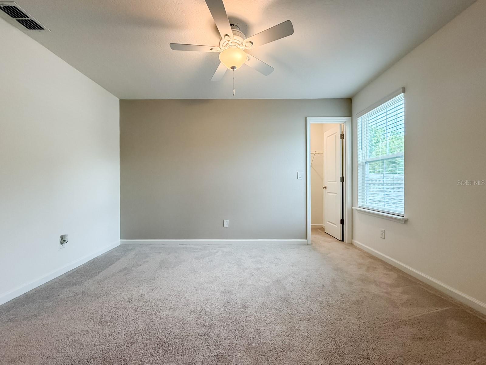 TARA LANE PB 37 PG 93 - Residential