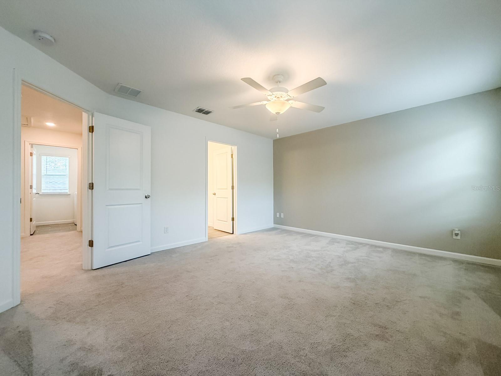 TARA LANE PB 37 PG 93 - Residential