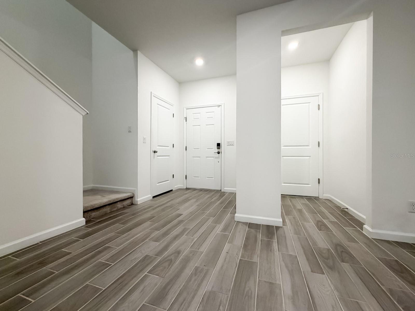 TARA LANE PB 37 PG 93 - Residential