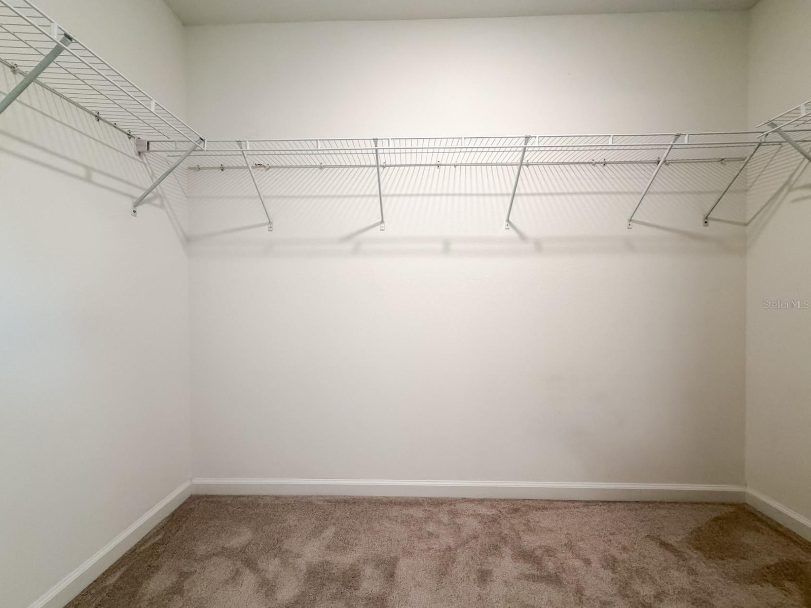 TARA LANE PB 37 PG 93 - Residential