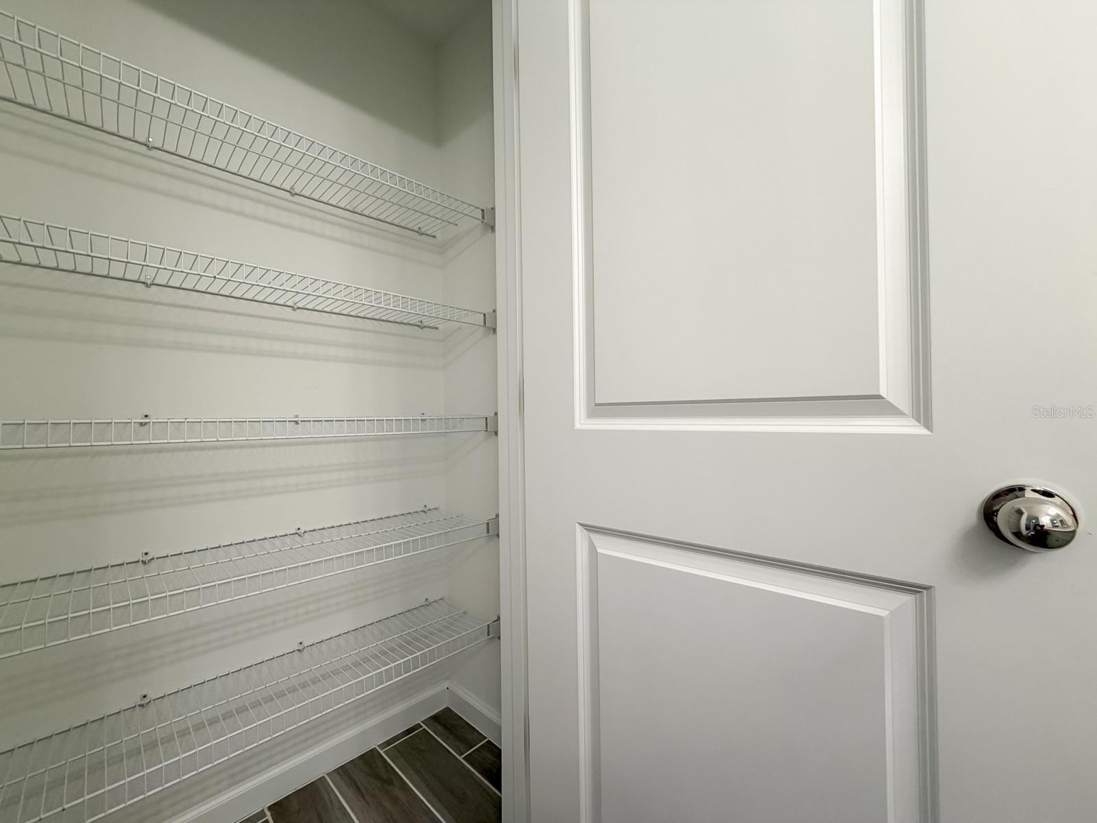 TARA LANE PB 37 PG 93 - Residential