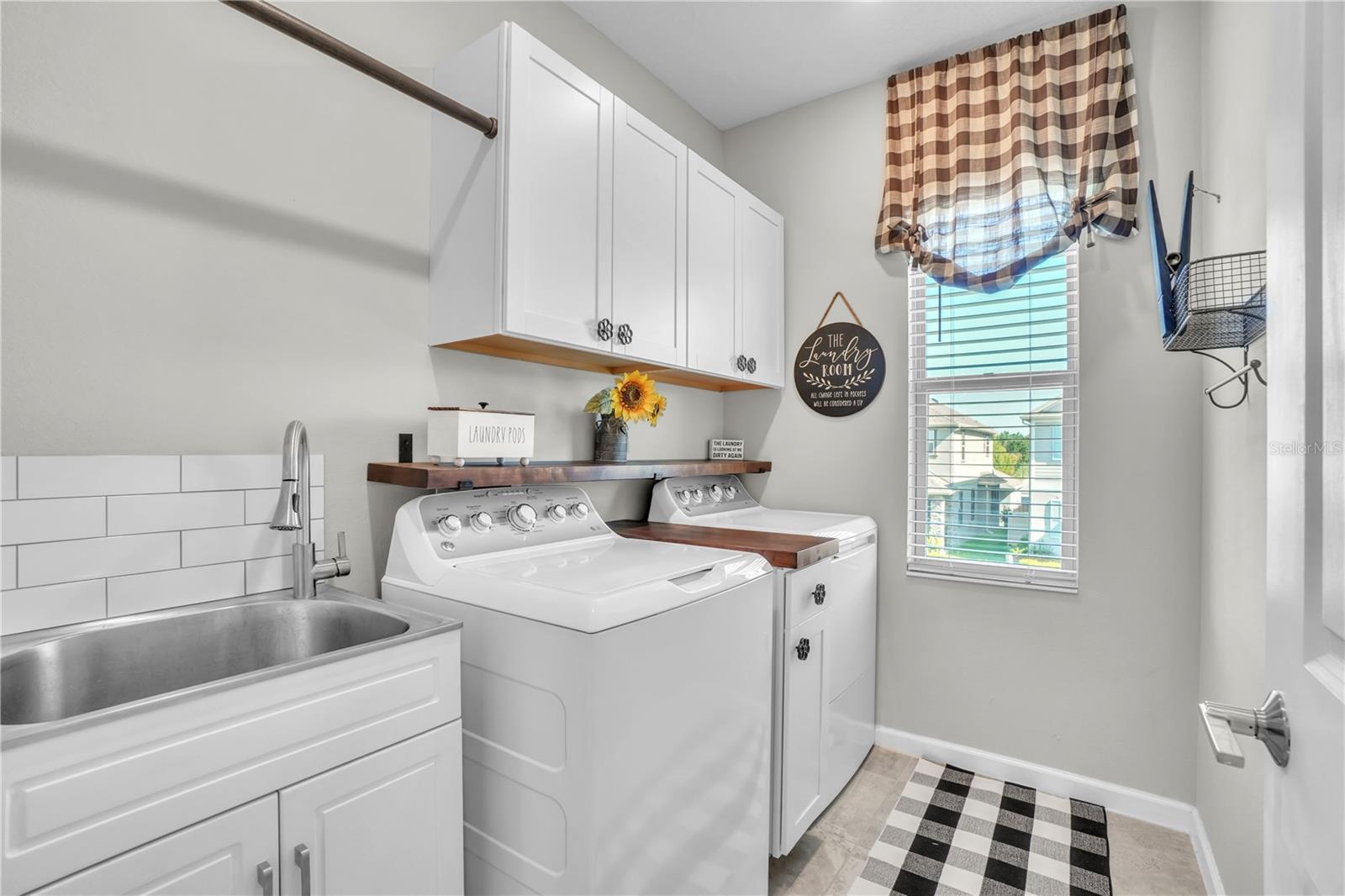 TUSKAWILLA CROSSINGS PH 2 - Residential