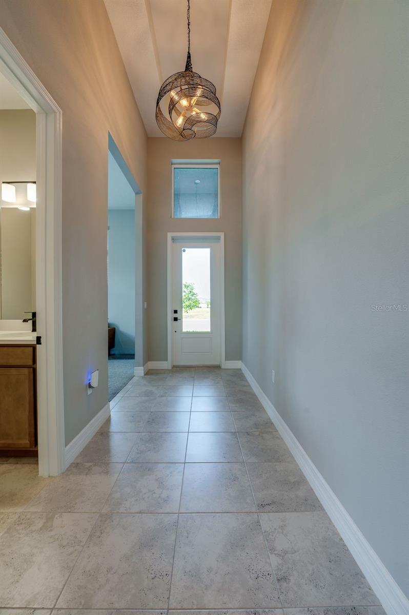 RESREVE/VICTORIA PH 2 - Residential Lease