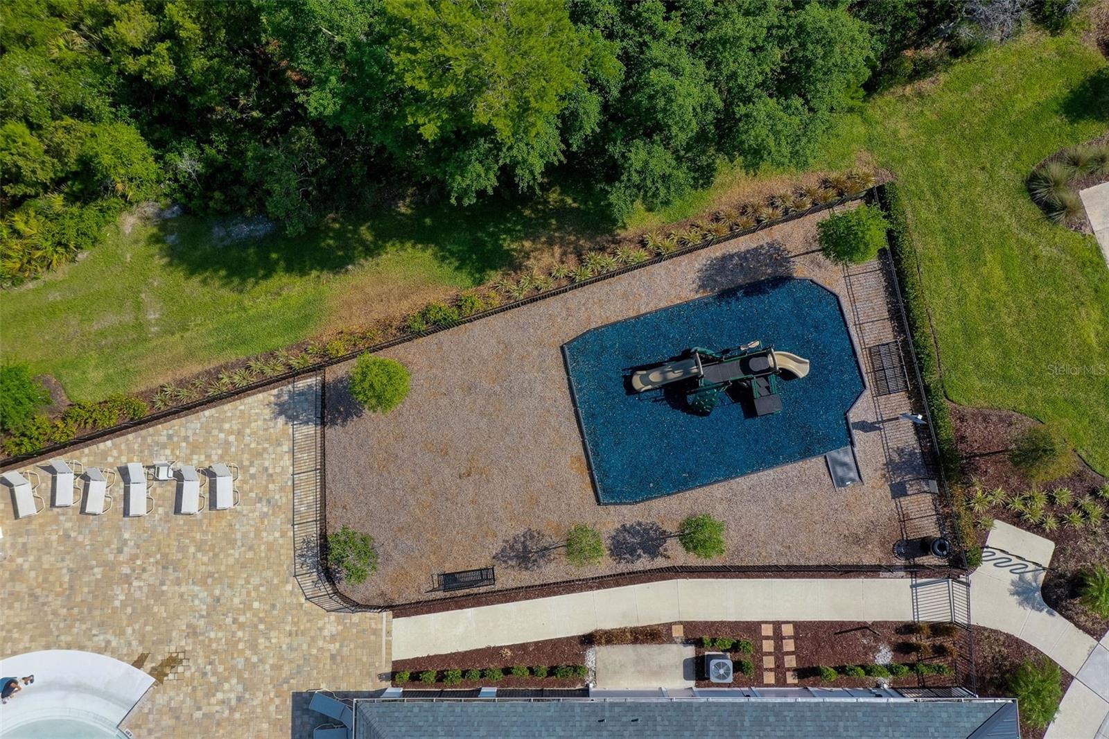 RESREVE/VICTORIA PH 2 - Residential Lease