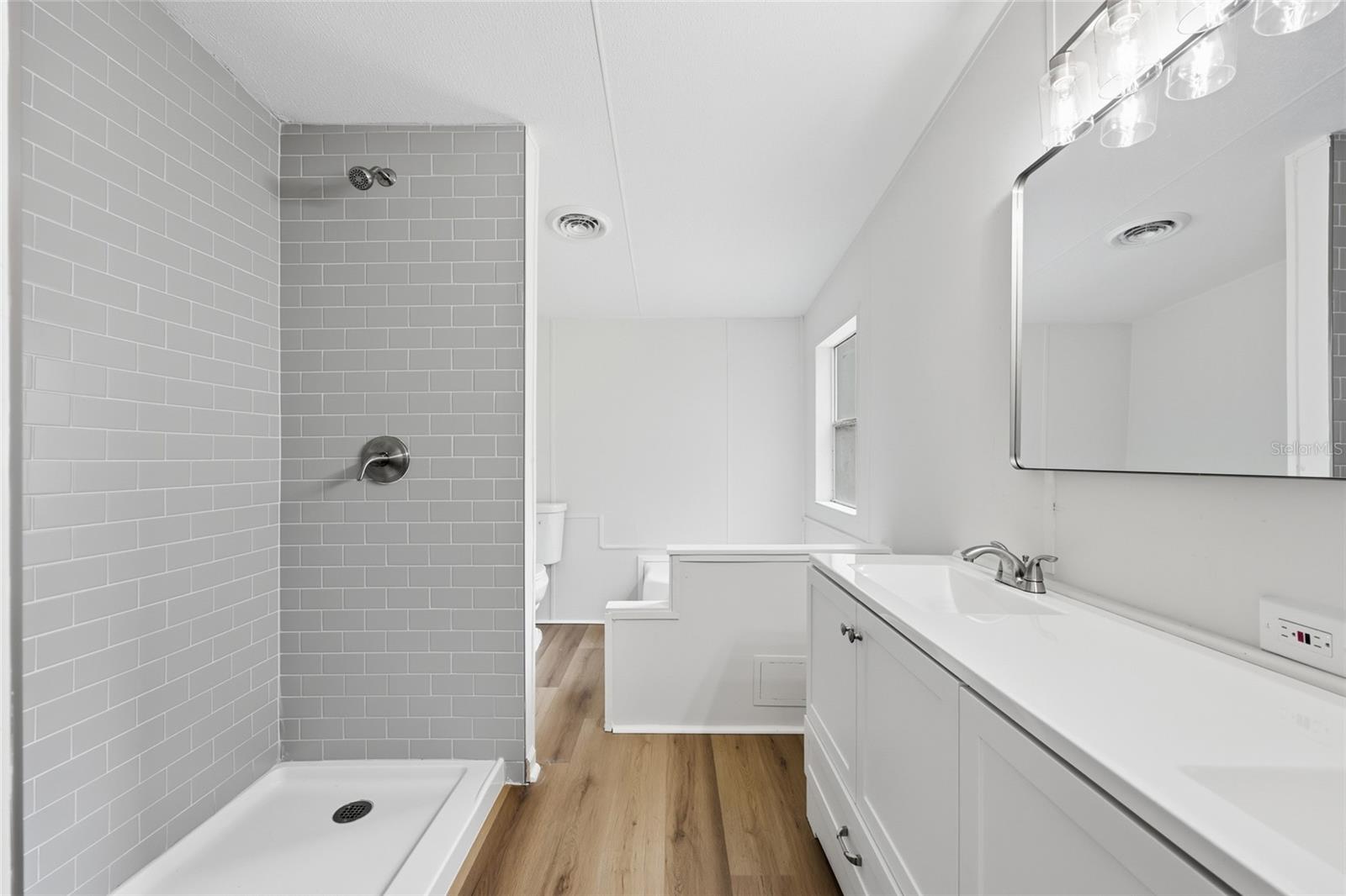 UPLAND PINES PLANTATIONS - Residential