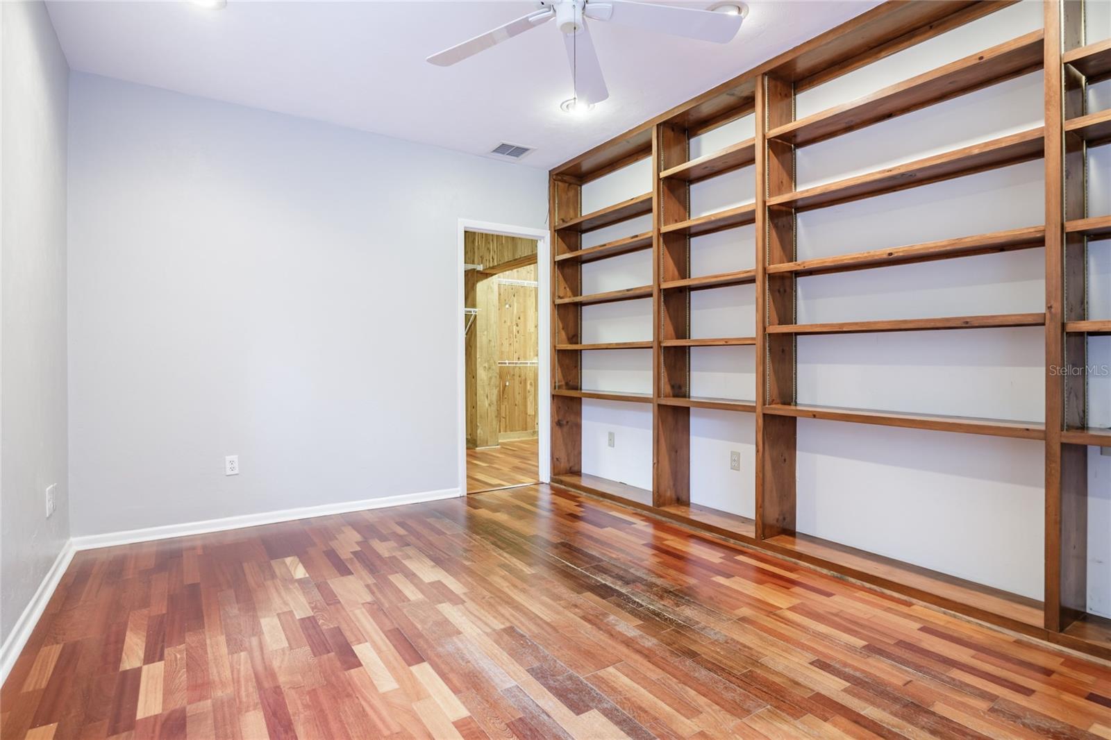 KENWOOD - Residential