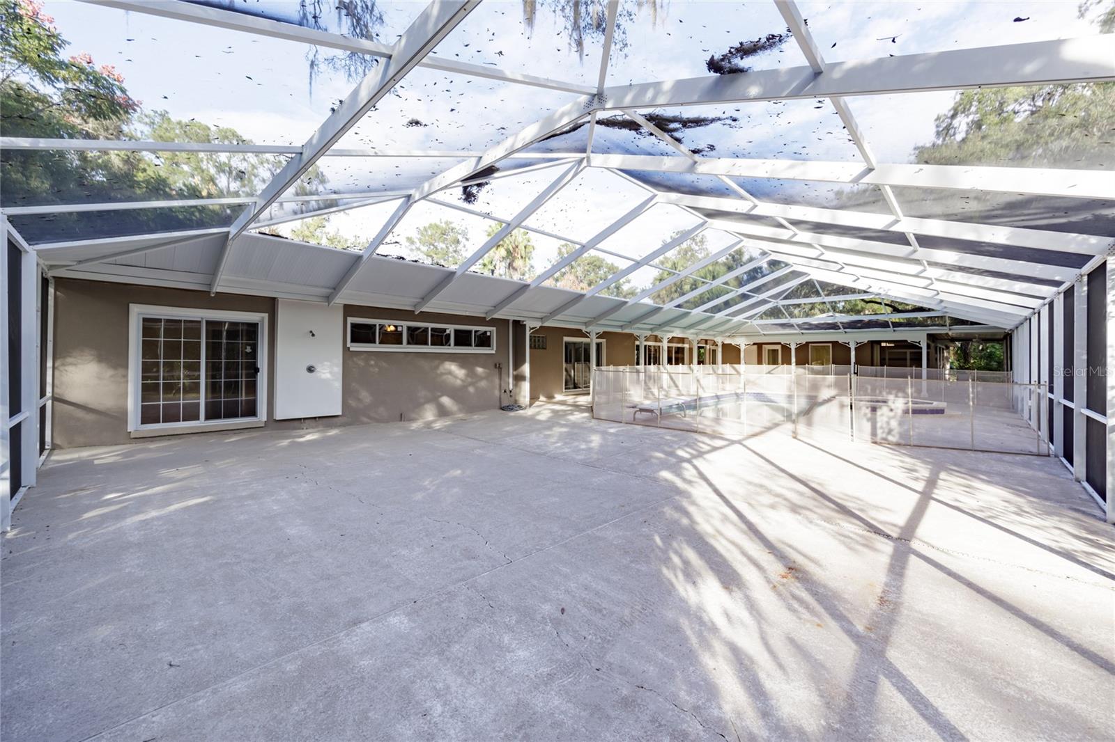 KENWOOD - Residential