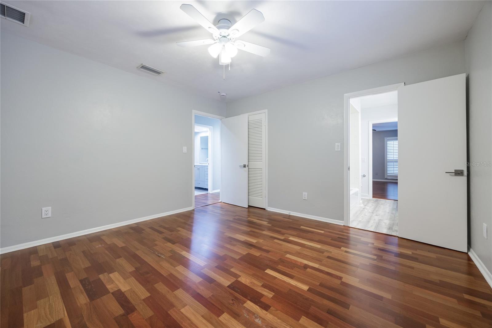 KENWOOD - Residential