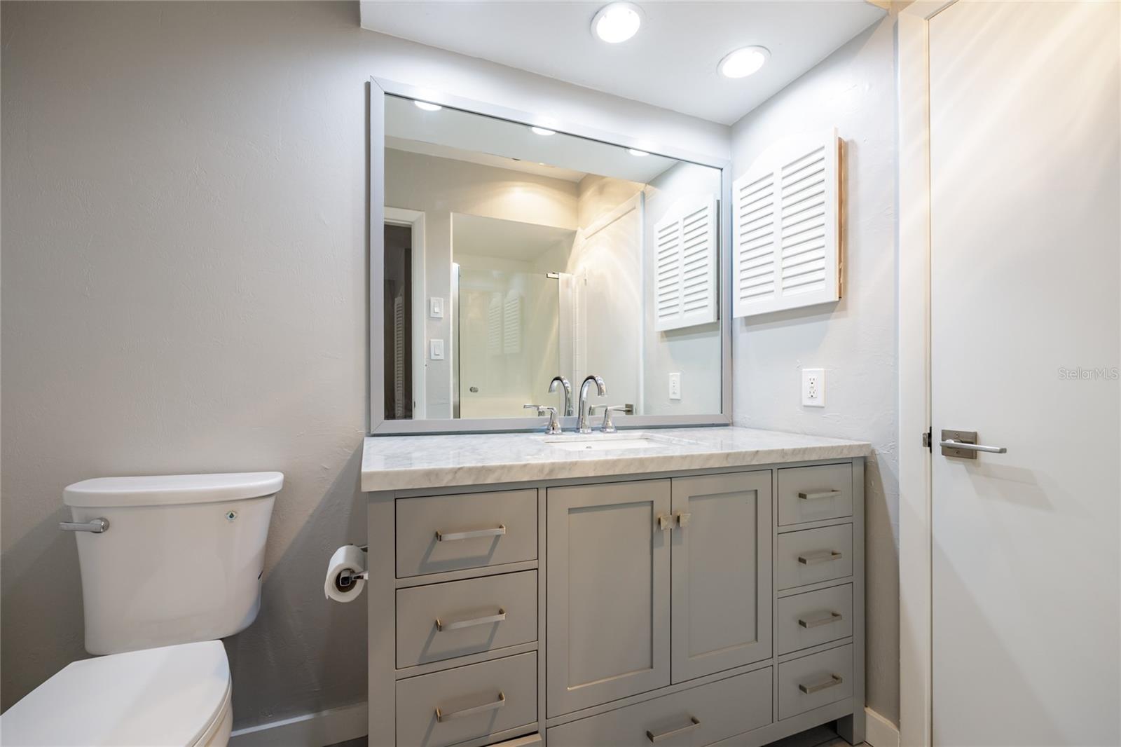 KENWOOD - Residential