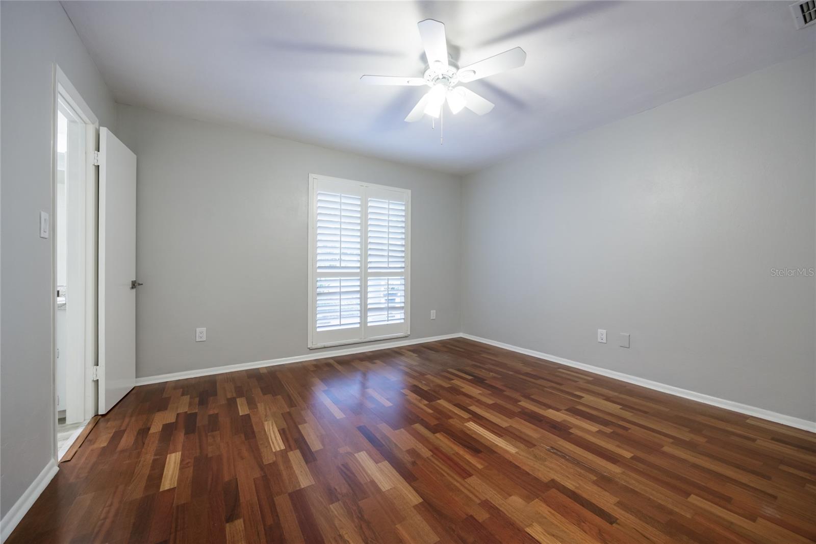 KENWOOD - Residential