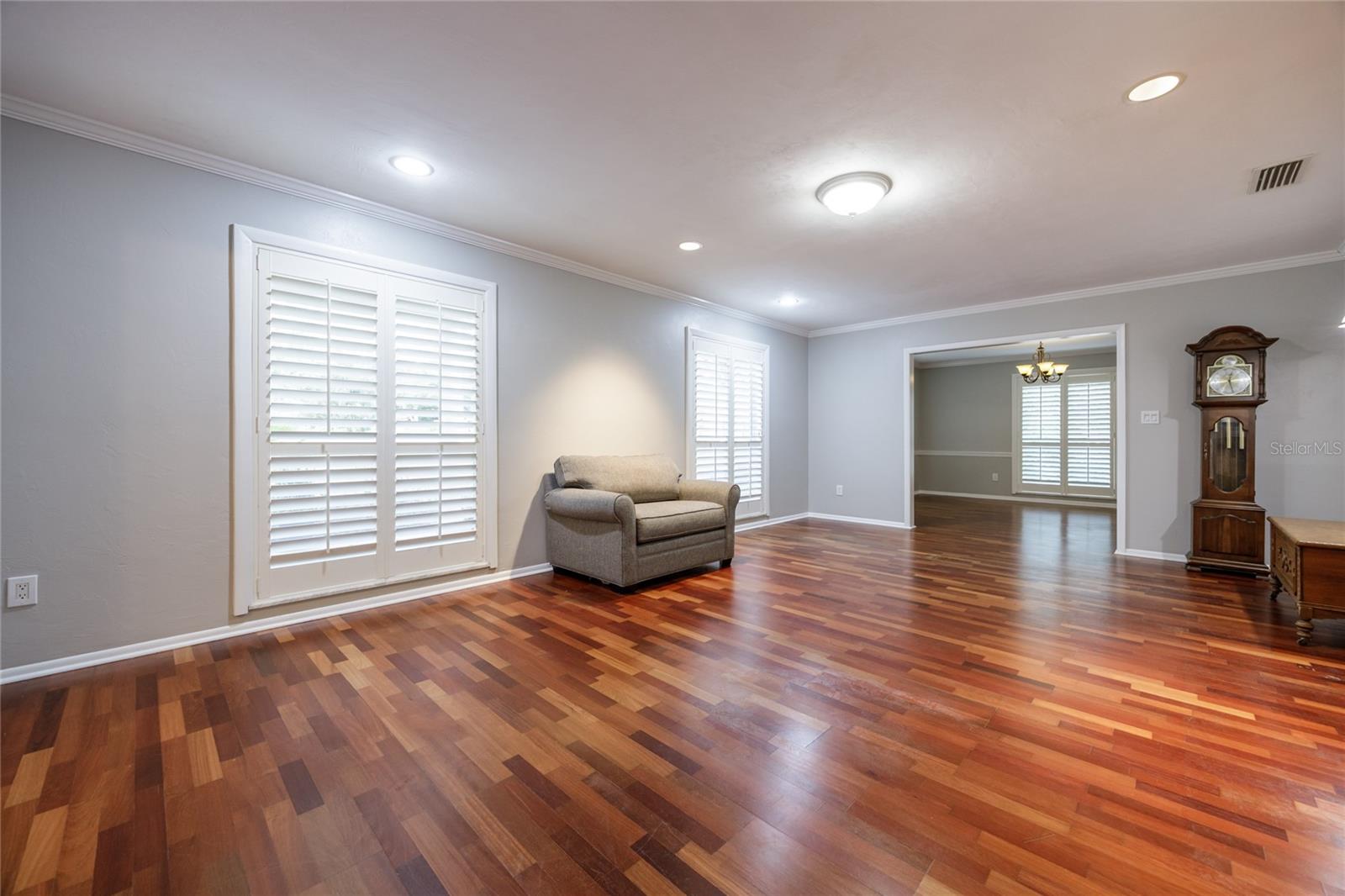 KENWOOD - Residential