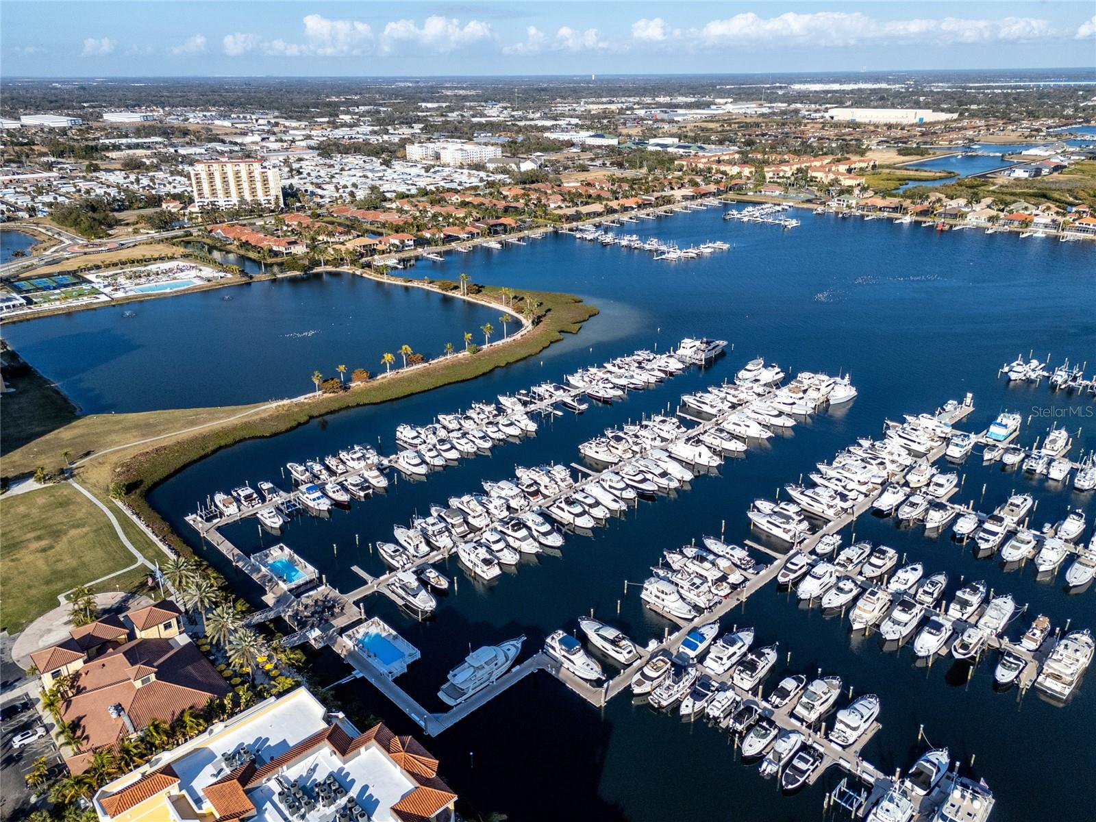 102 RIVIERA DUNES WAY N-24