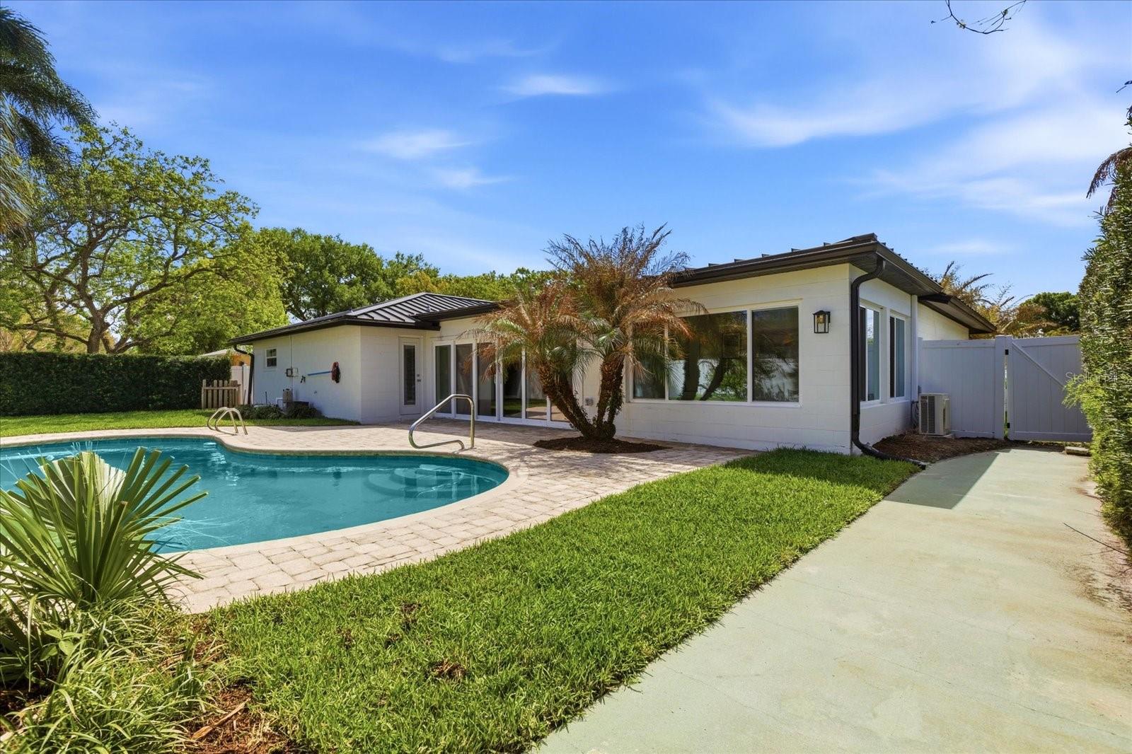 WINTER PARK PINES - Residential