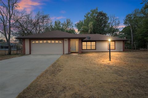 Photo of 10 Pecan Pass Loop, Ocala, FL 34472 (MLS # OM718808)