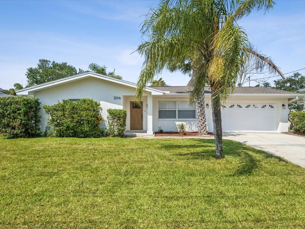 Photo of 2016 Cove Drive, Largo, FL 33774 (MLS # TB8389605)