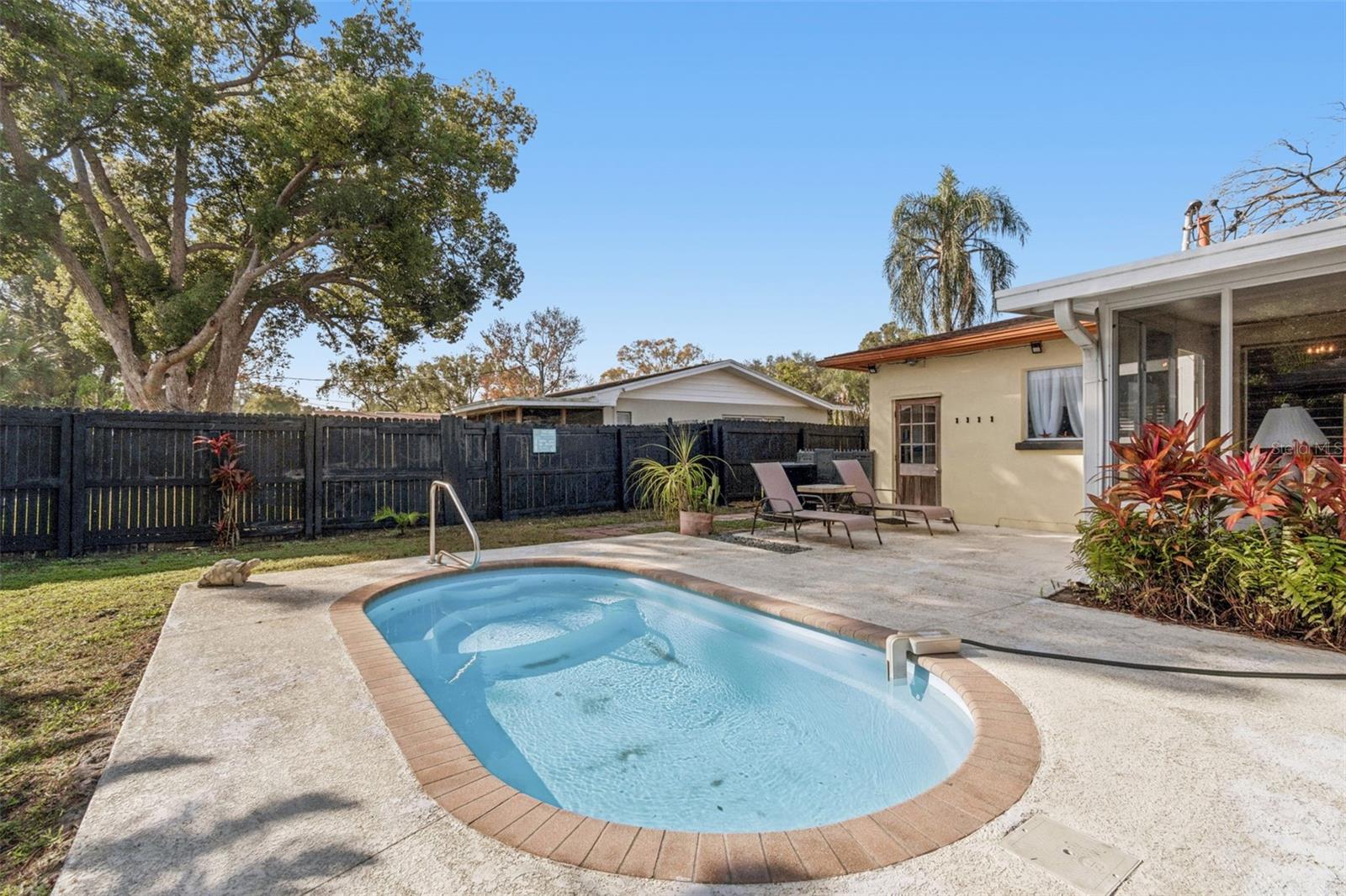 LUCYMAR 5TH ADD - Residential