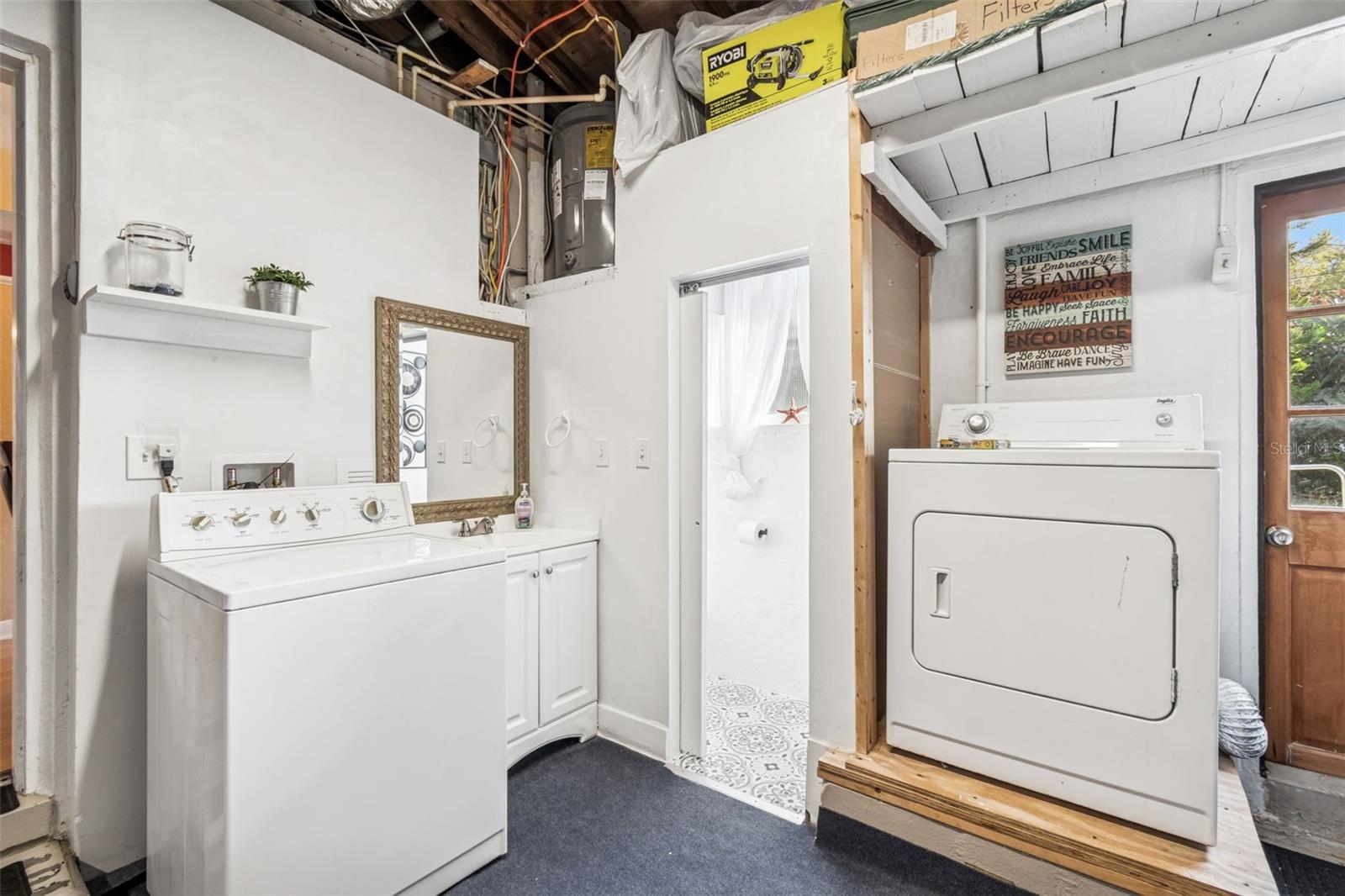 LUCYMAR 5TH ADD - Residential