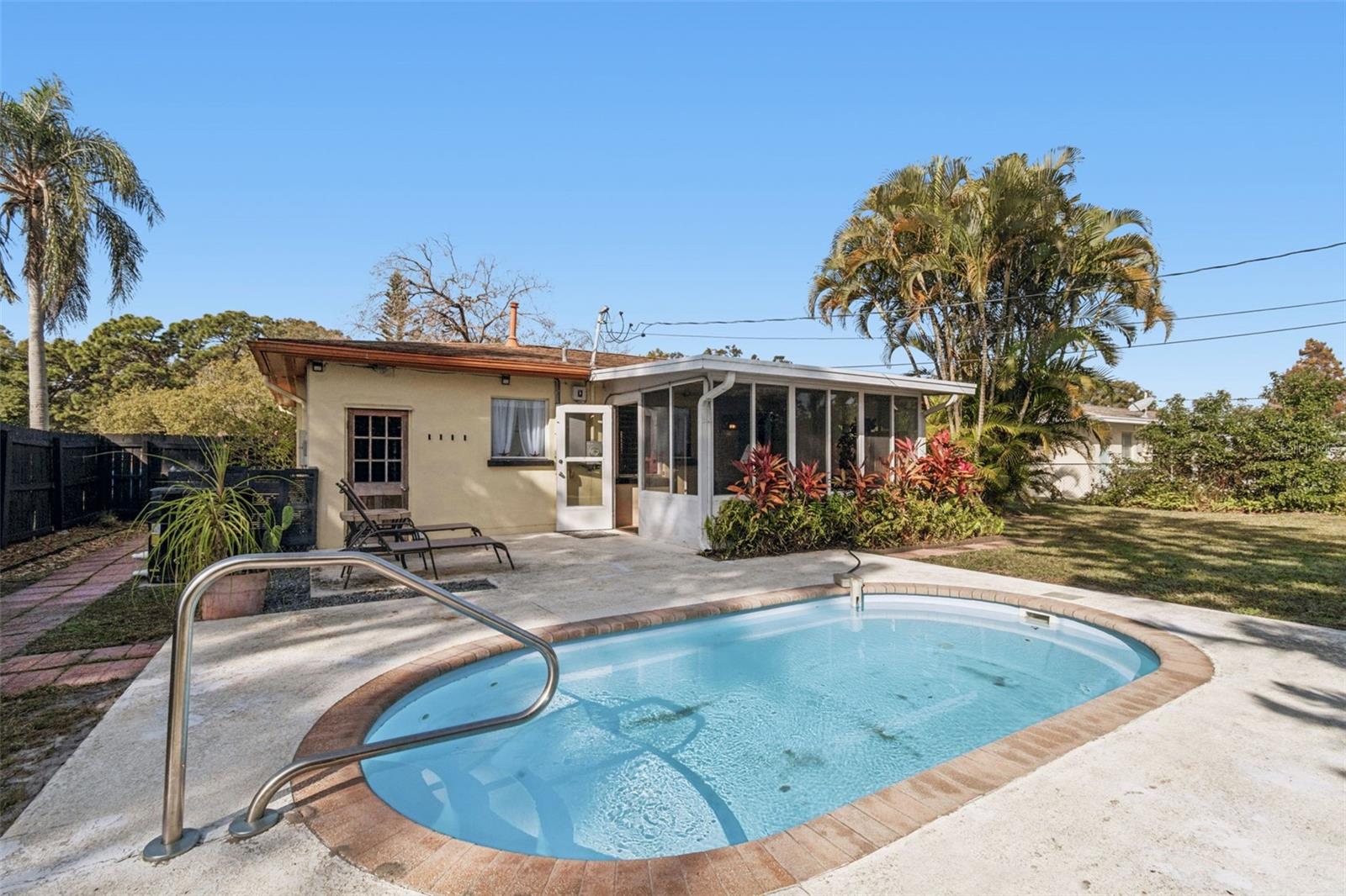 LUCYMAR 5TH ADD - Residential