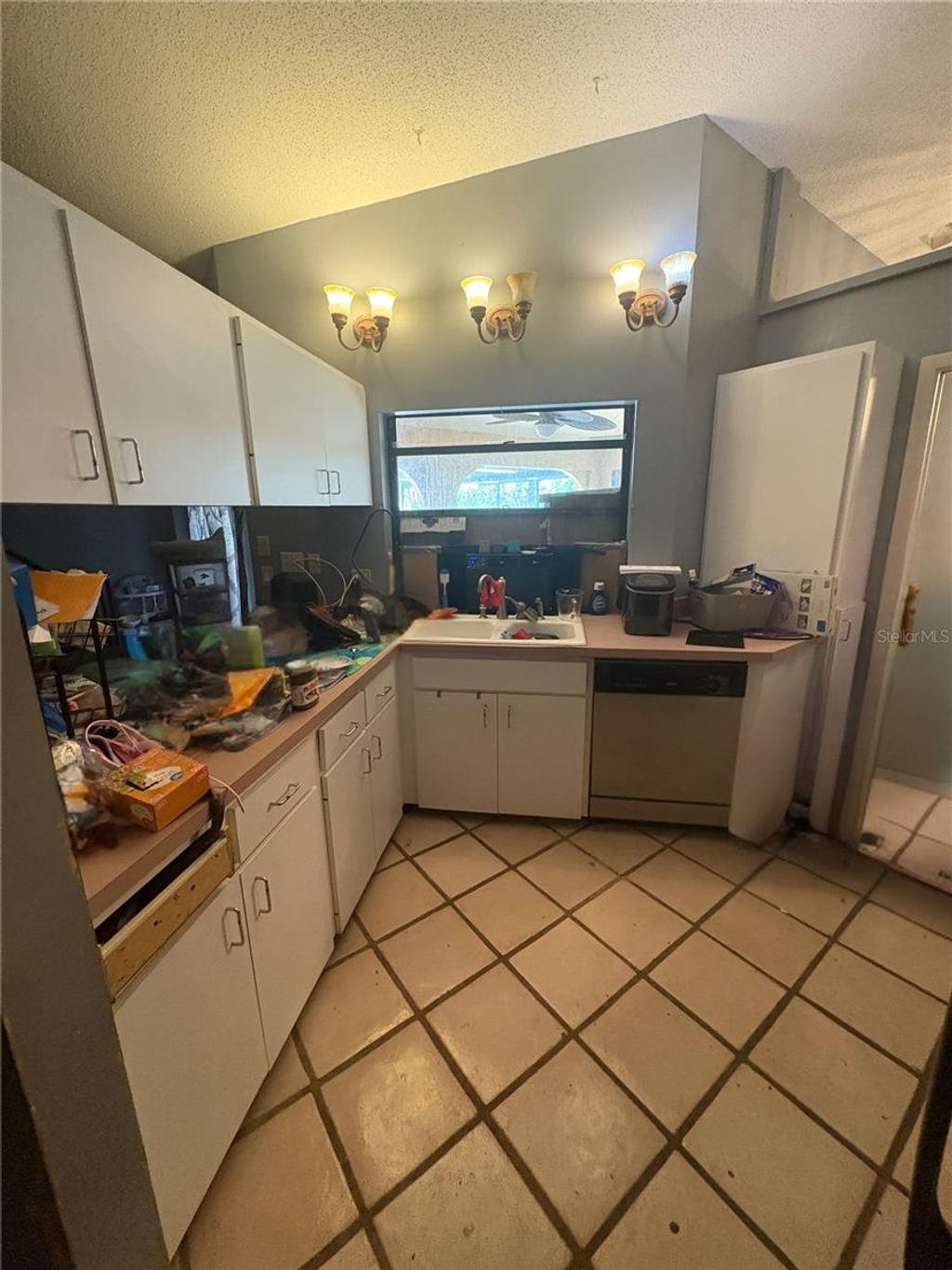 Photo of 303 70th Street NW, Bradenton, FL 34209 (MLS # A4657672)