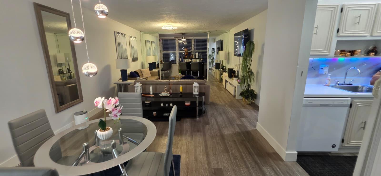 2831 SOMERSET DRIVE 217