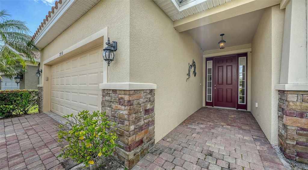 Photo of 2858 Oriole Drive, Sarasota, FL 34243 (MLS # A4692502)