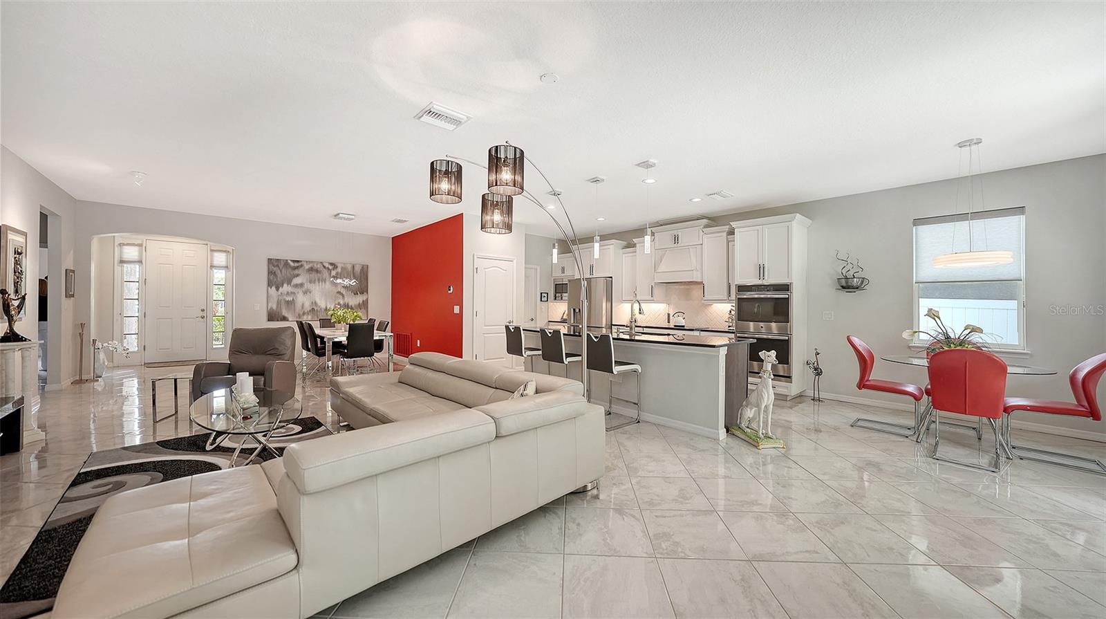 SOLEIL WEST PH II - Residential
