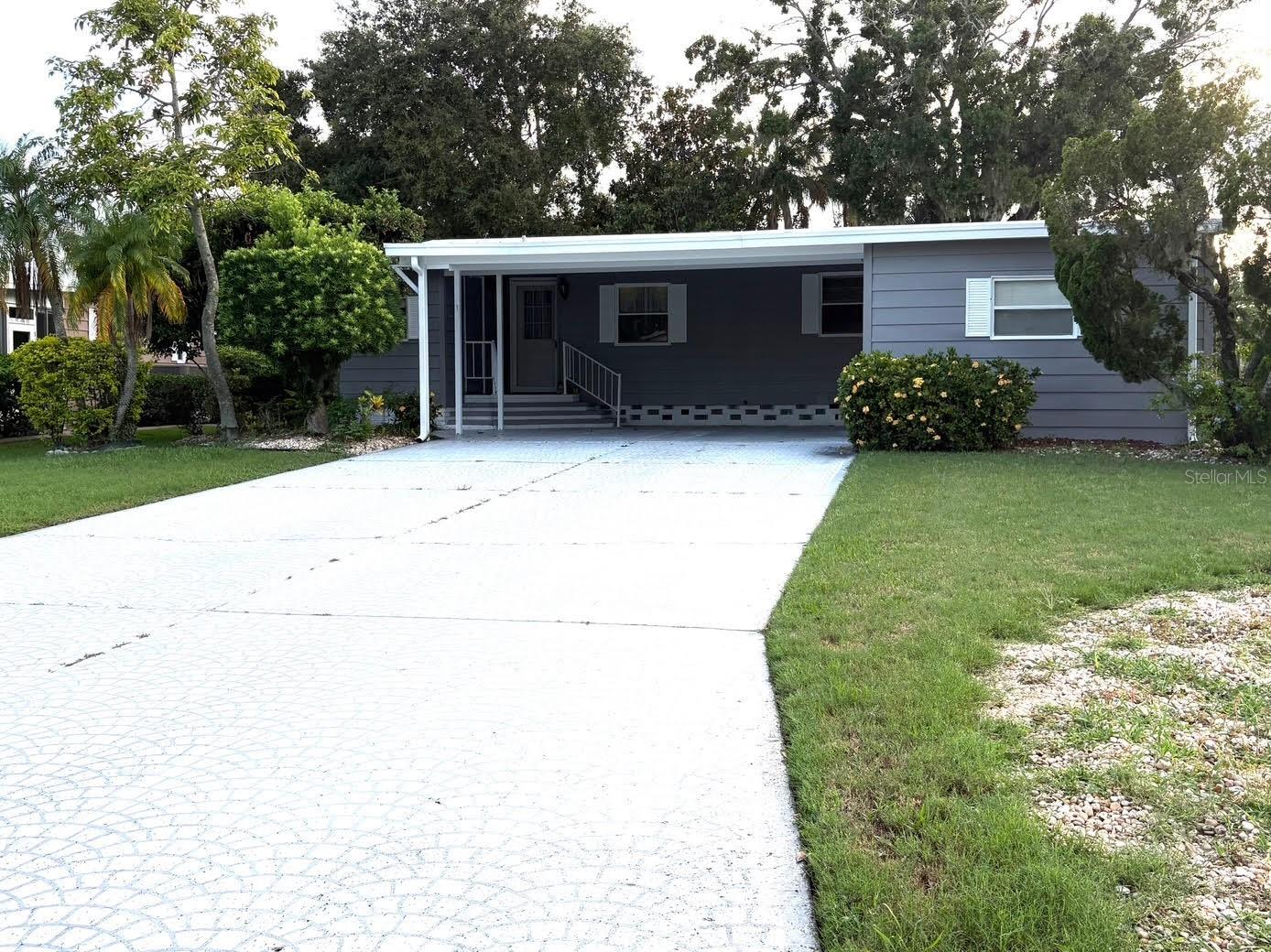 Great potential to make this your own. Lake view, 2 bedroom 2 bath home in 55 plus desirable community of imperial lakes. Roof 2017, AC 2017, Large florida room in back overlooking lake, lots of storage, open concept floor. overall great potential. Motivated seller!