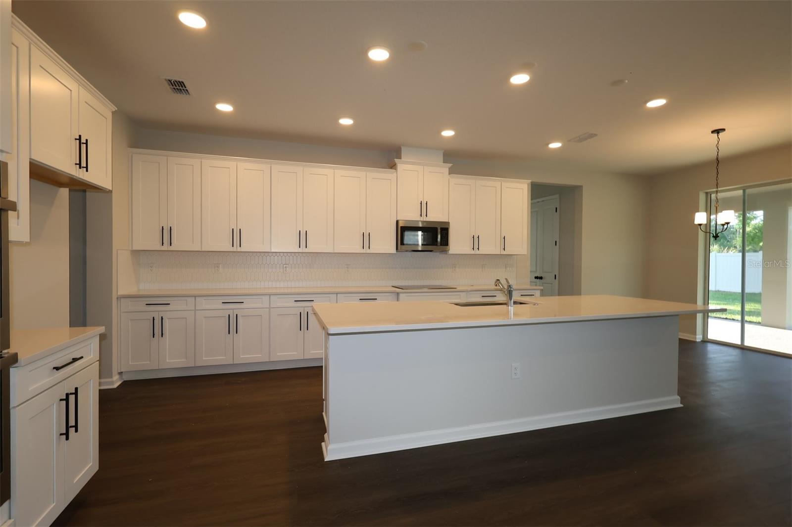 HAWK'S OVERLOOK - Residential