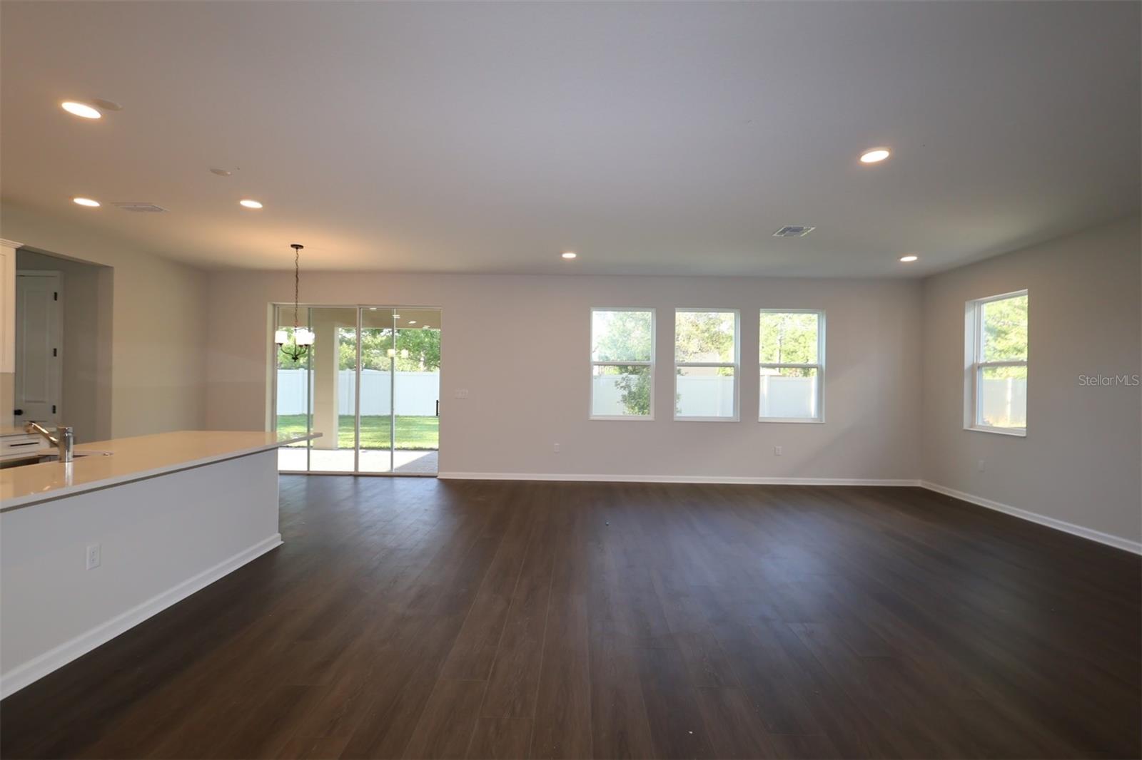 HAWK'S OVERLOOK - Residential