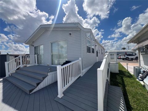 Photo of 9000 Us Highway 192 #135, Clermont, FL 34714 (MLS # A4685928)