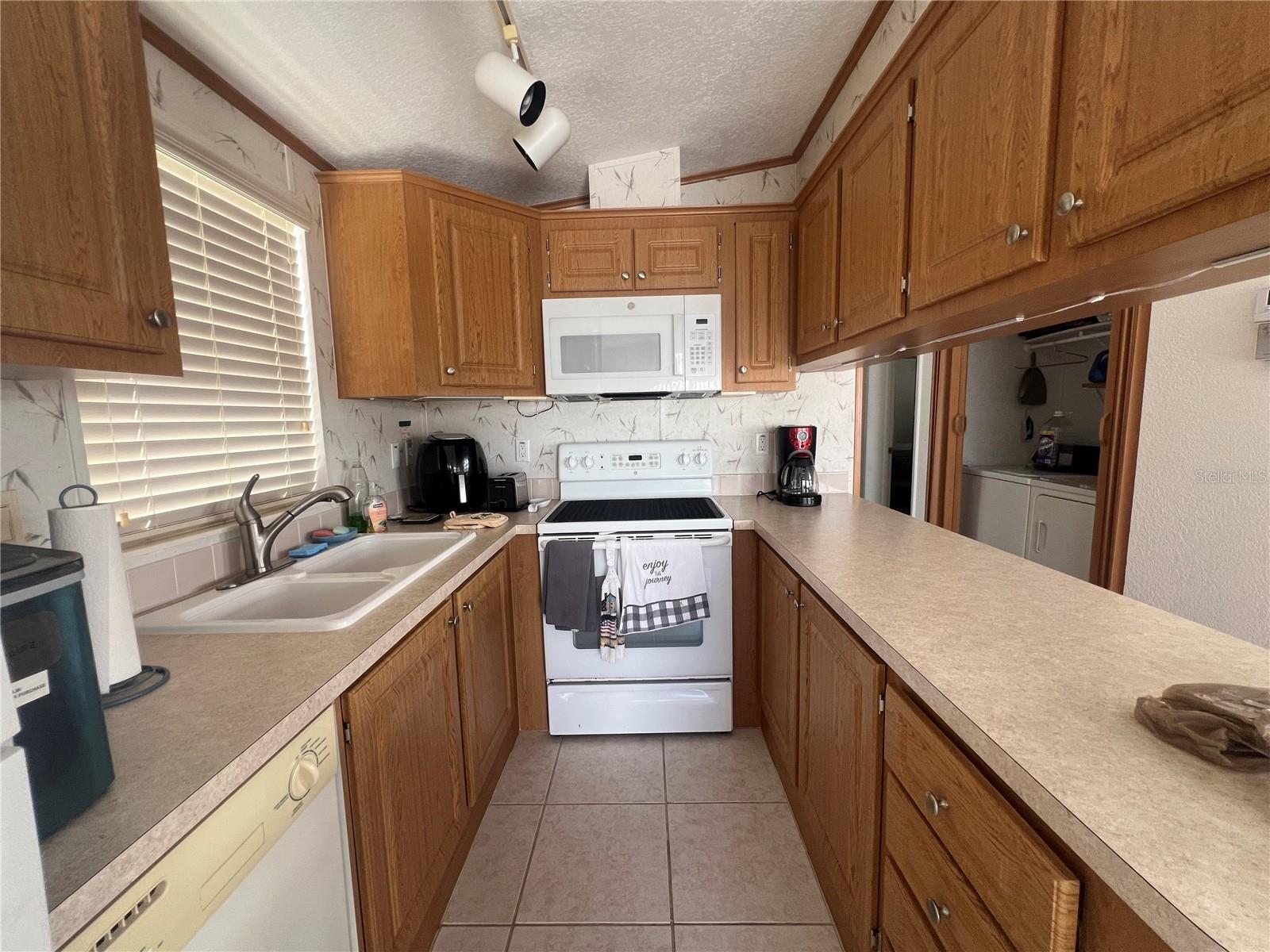 OUTDOOR RESORTS AMERICA - Residential