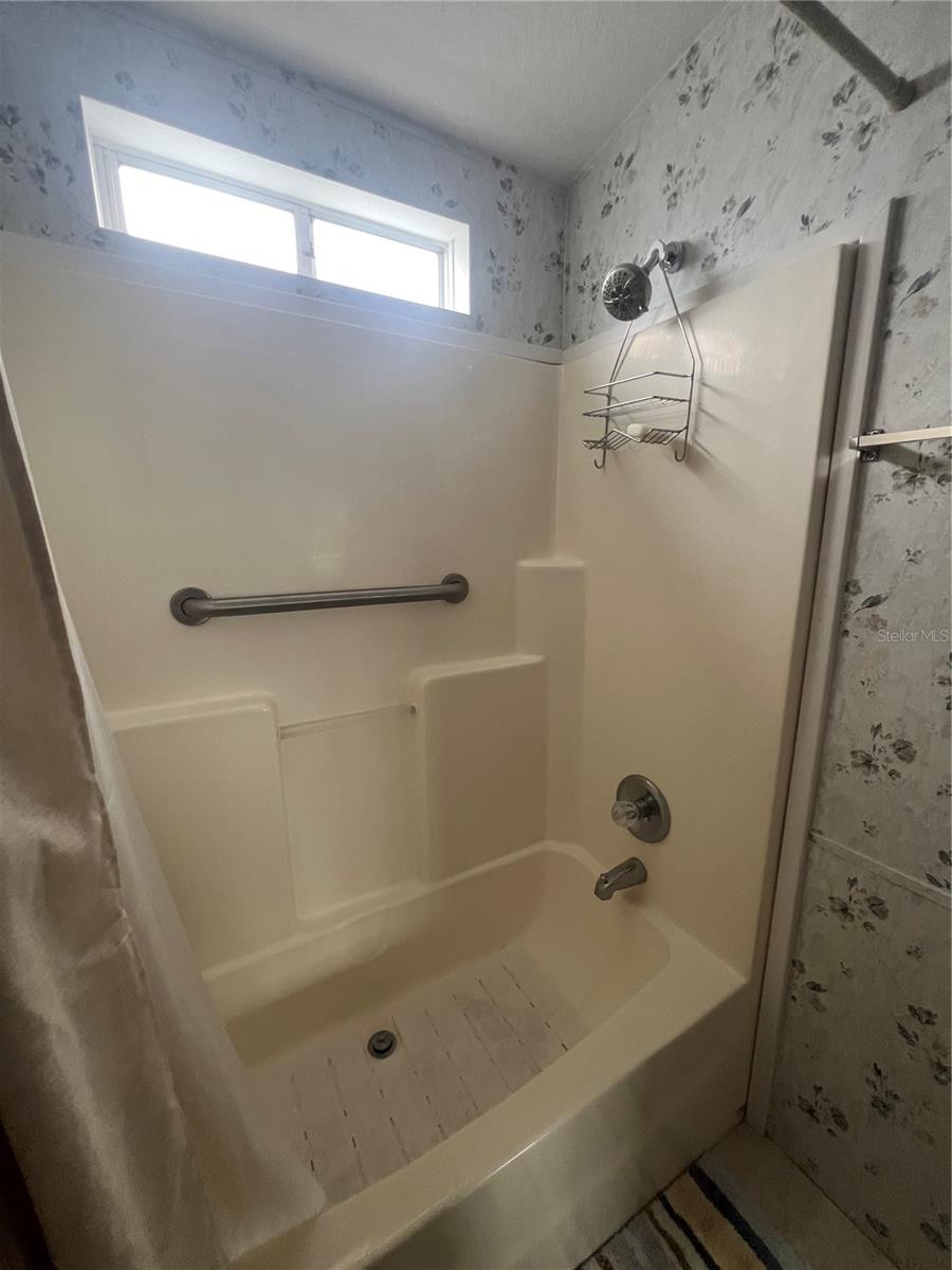 OUTDOOR RESORTS AMERICA - Residential