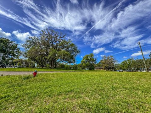 615 OLD HOSPITAL DRIVE BROOKSVILLE FL 34601